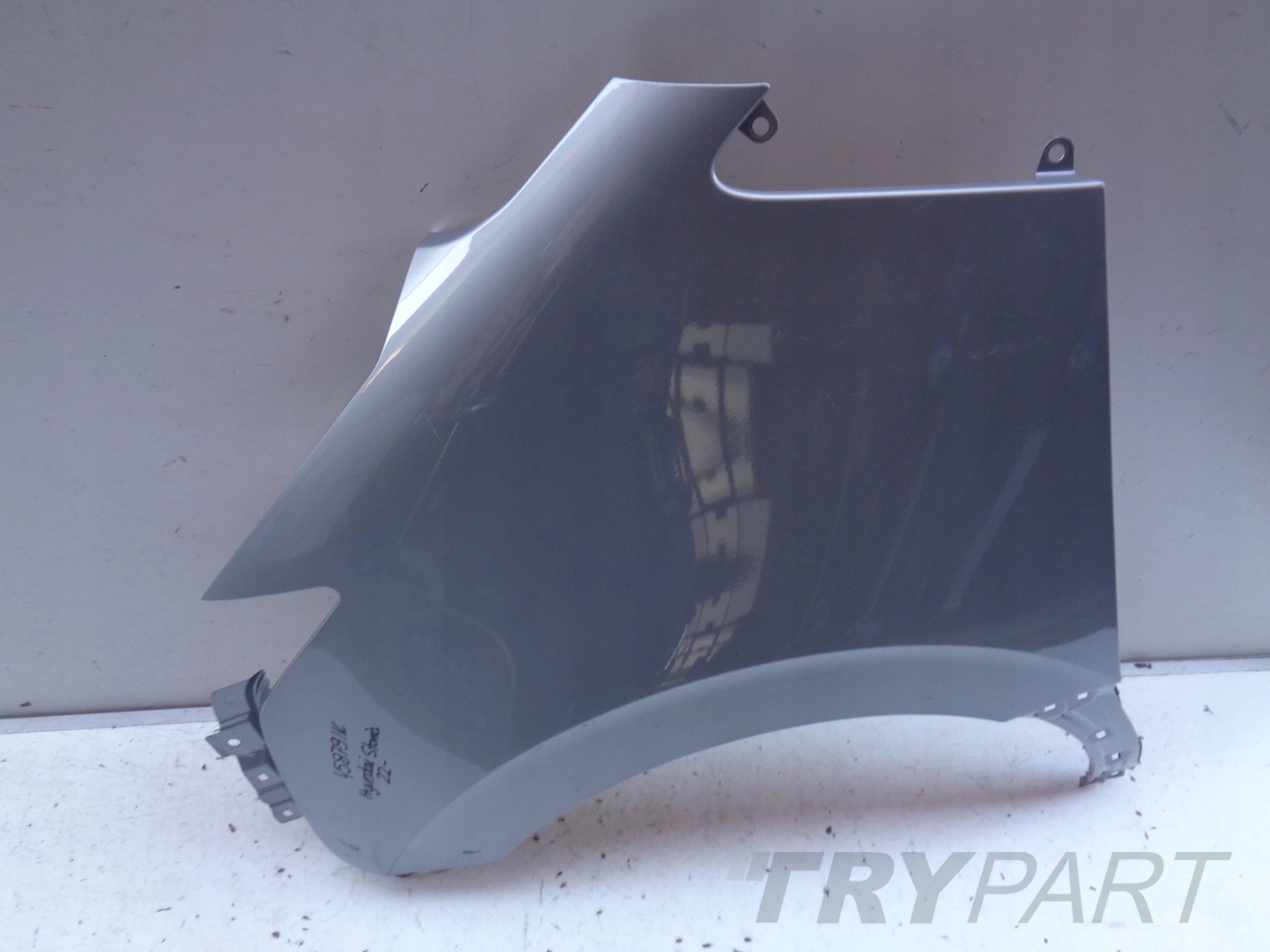 LEFT FRONT FENDER HYUNDAI STARIA 22- NO. 45879