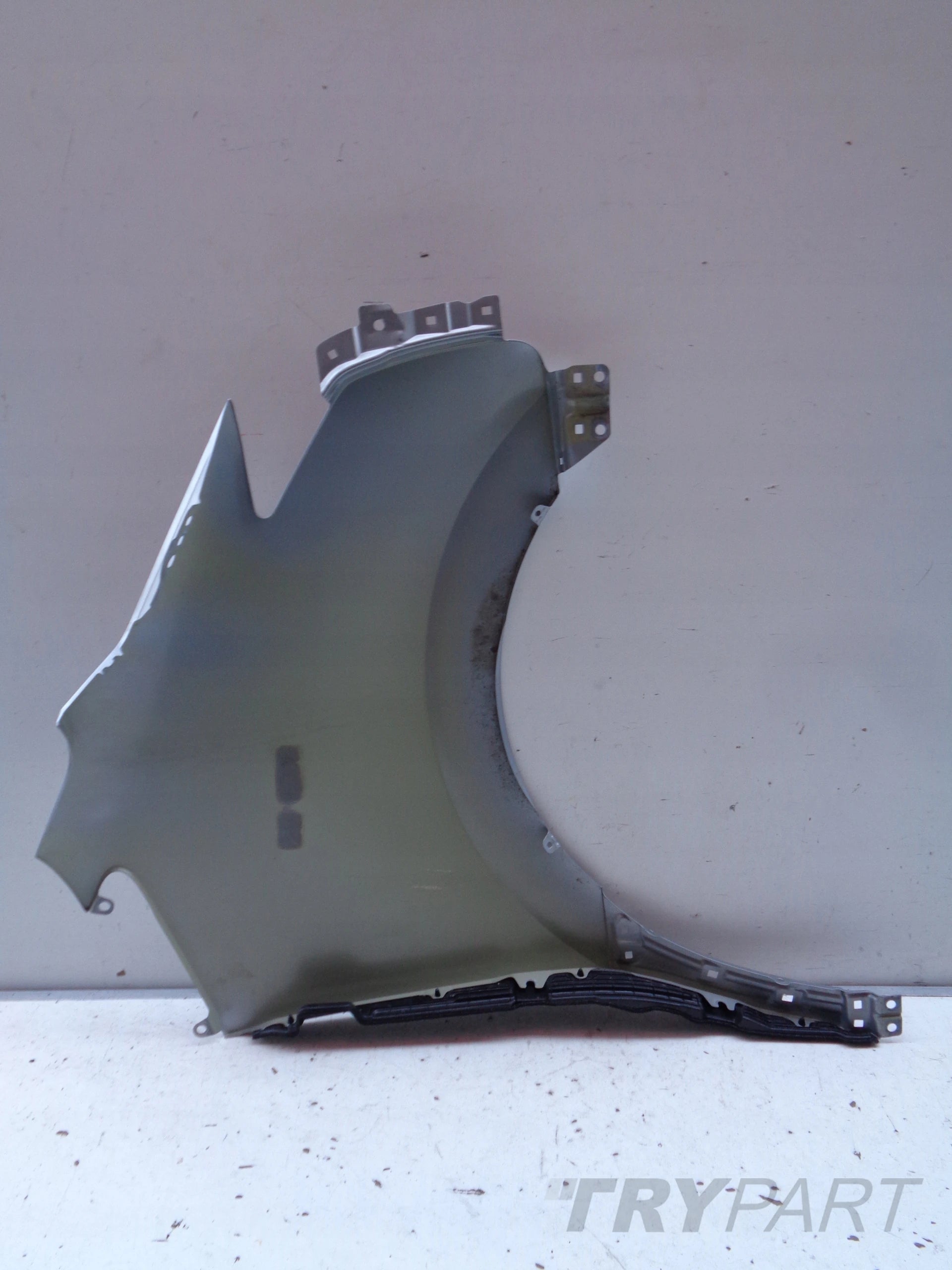 LEFT FRONT FENDER HYUNDAI STARIA 22- NO. 45879