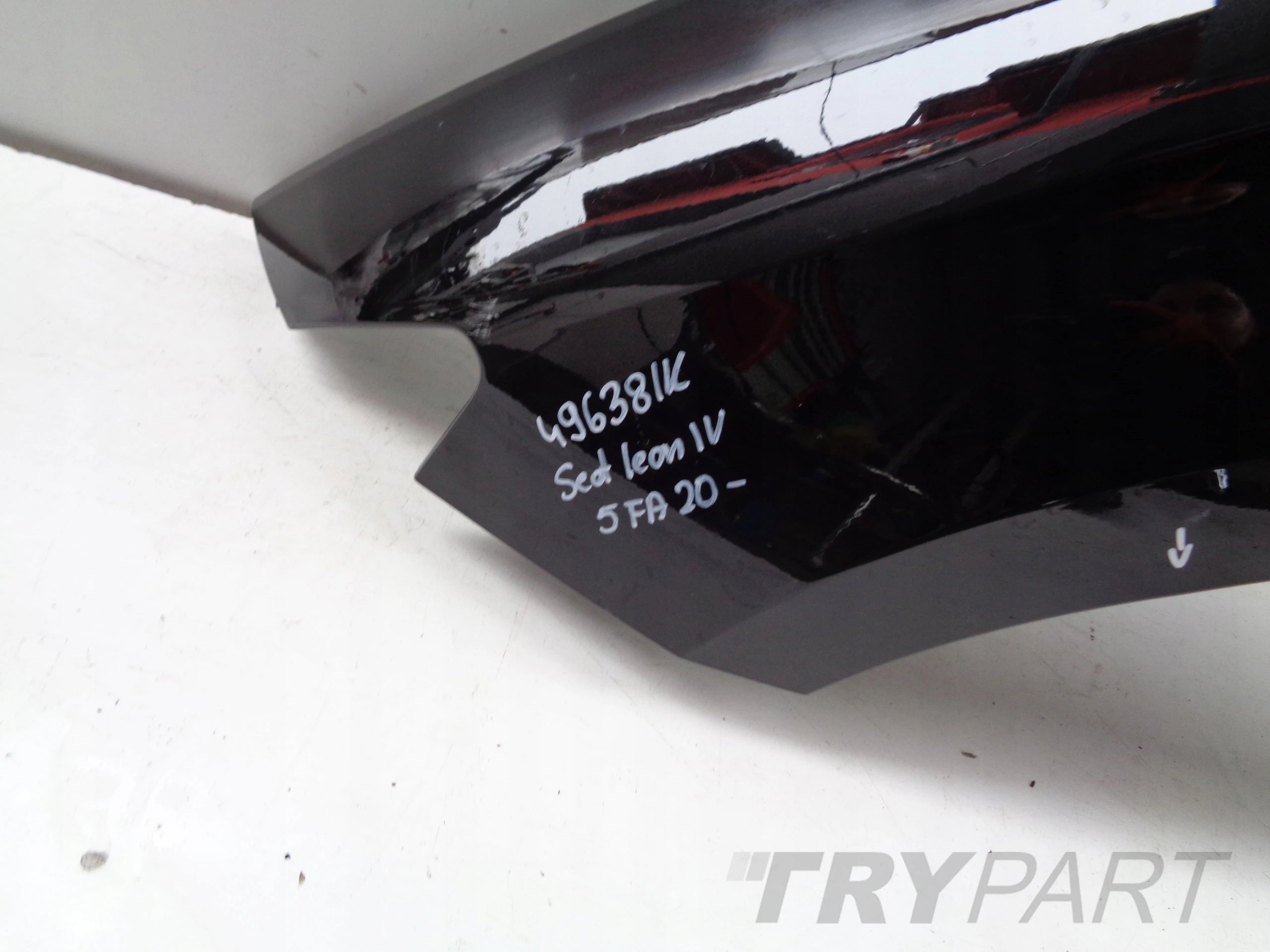 LEFT FRONT FENDER SEAT LEON IV 4 5FA 20- NO. 49638