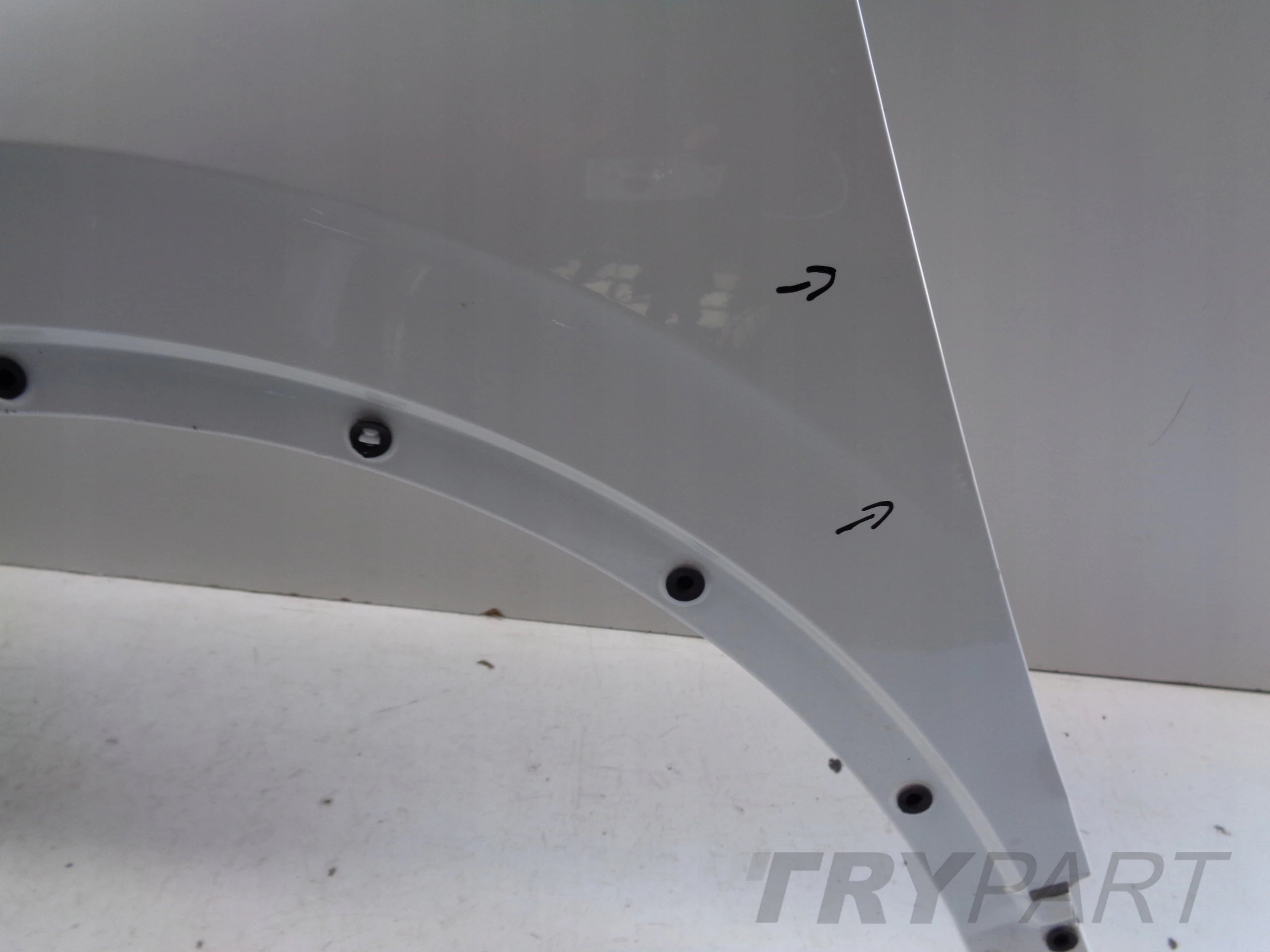 LEFT FRONT FENDER SEAT TARRACO 5FJ 18- NO. 51211