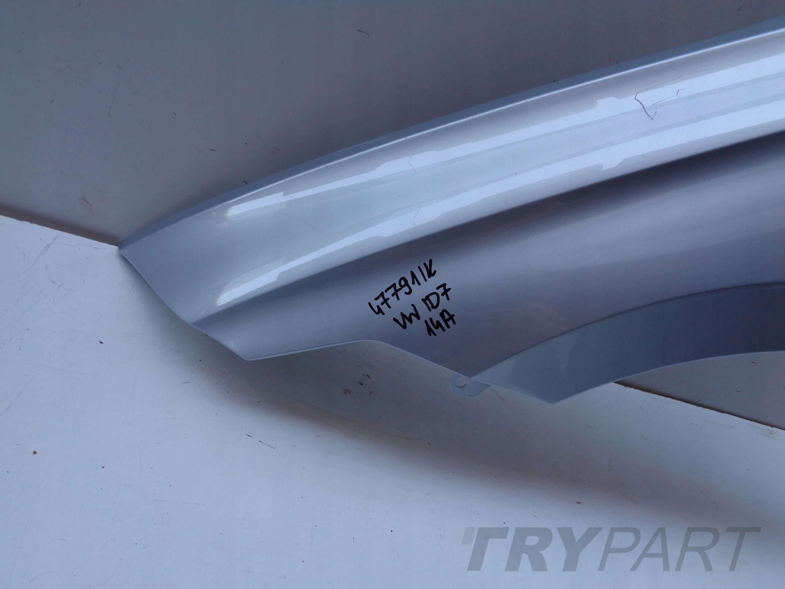 LEFT FRONT FENDER VW ID7 14A NO. 47791