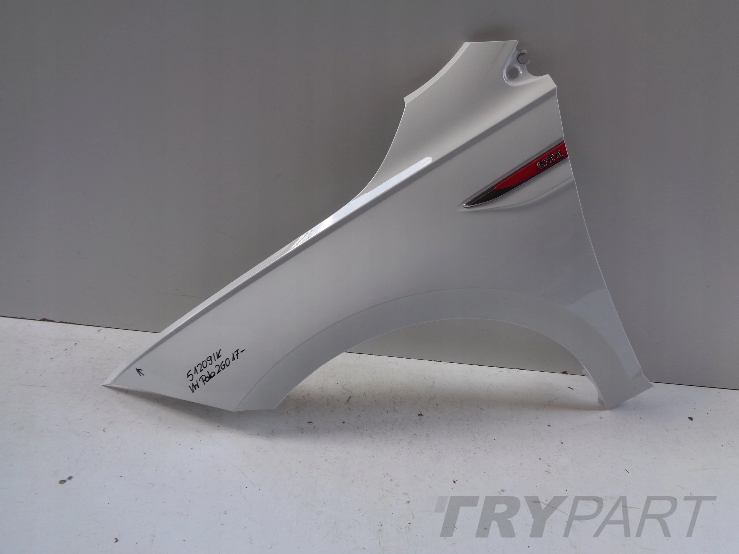 LEFT FRONT FENDER VW POLO 2G 2G0 17- NO. 51209