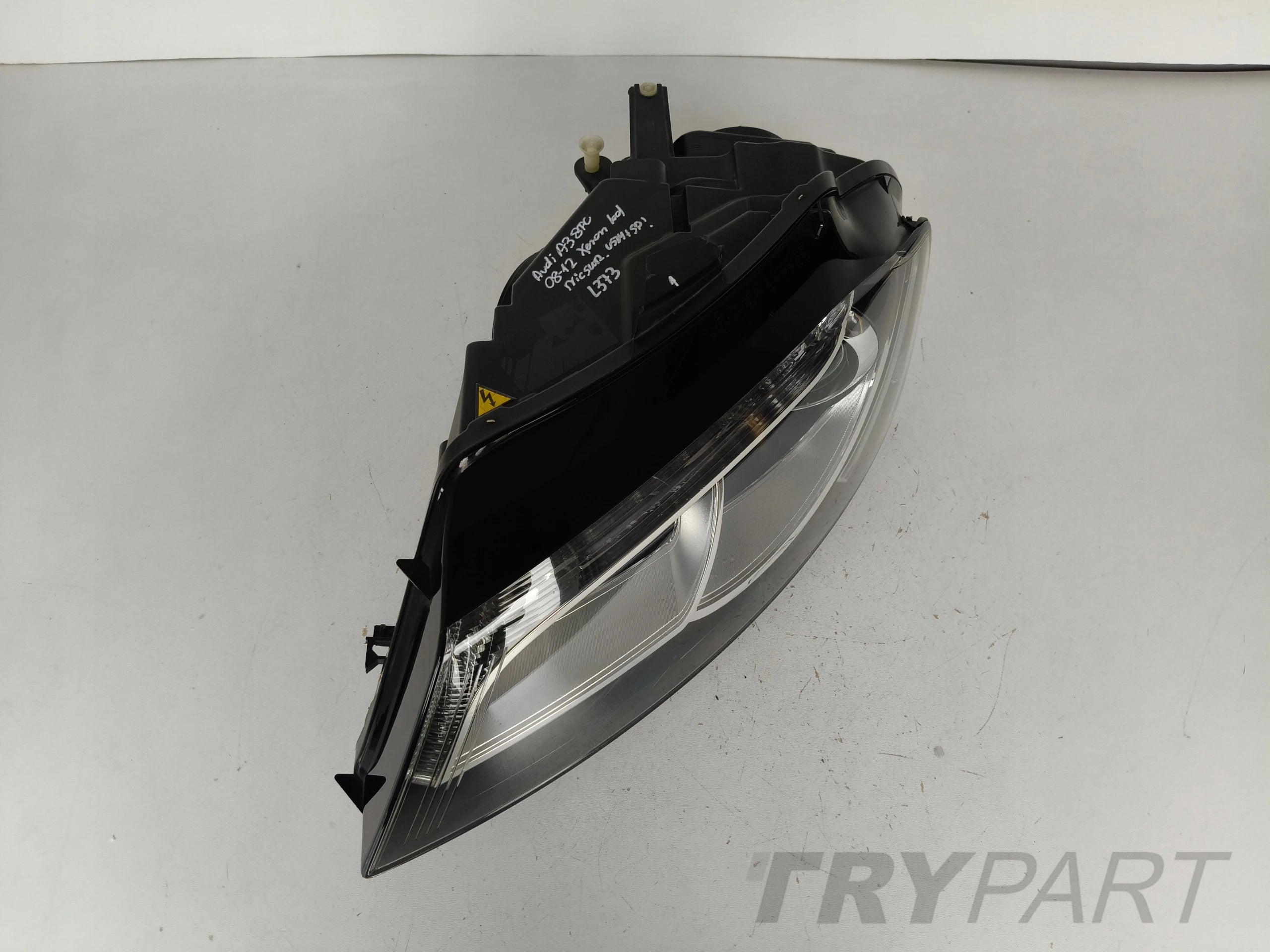 LEFT HEADLIGHT AUDI A3 8P 8P0 08-12 XENON LED CORNERING