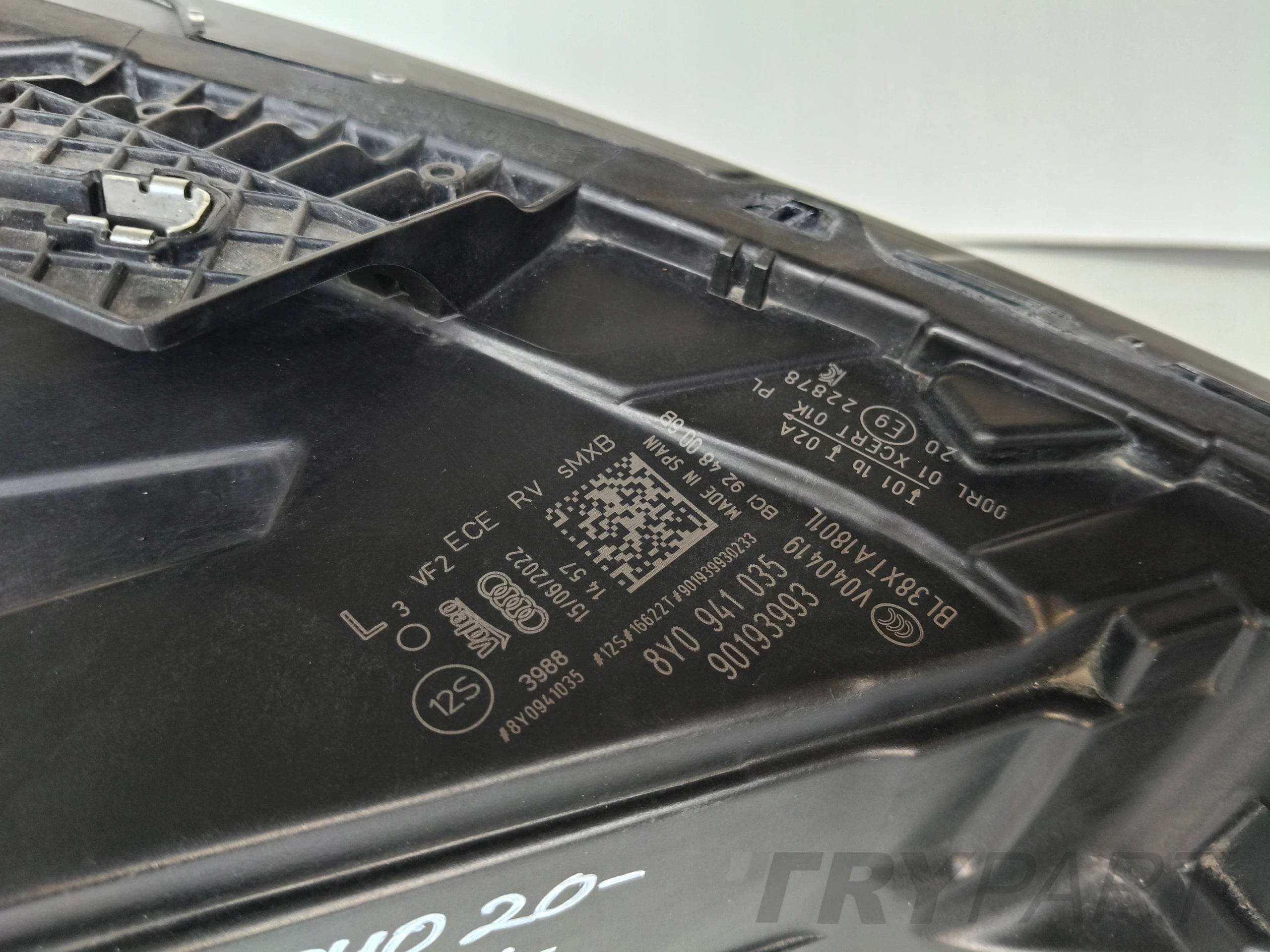 LEFT HEADLIGHT AUDI A3 8Y 8Y0 20- FULL LED MATRIX