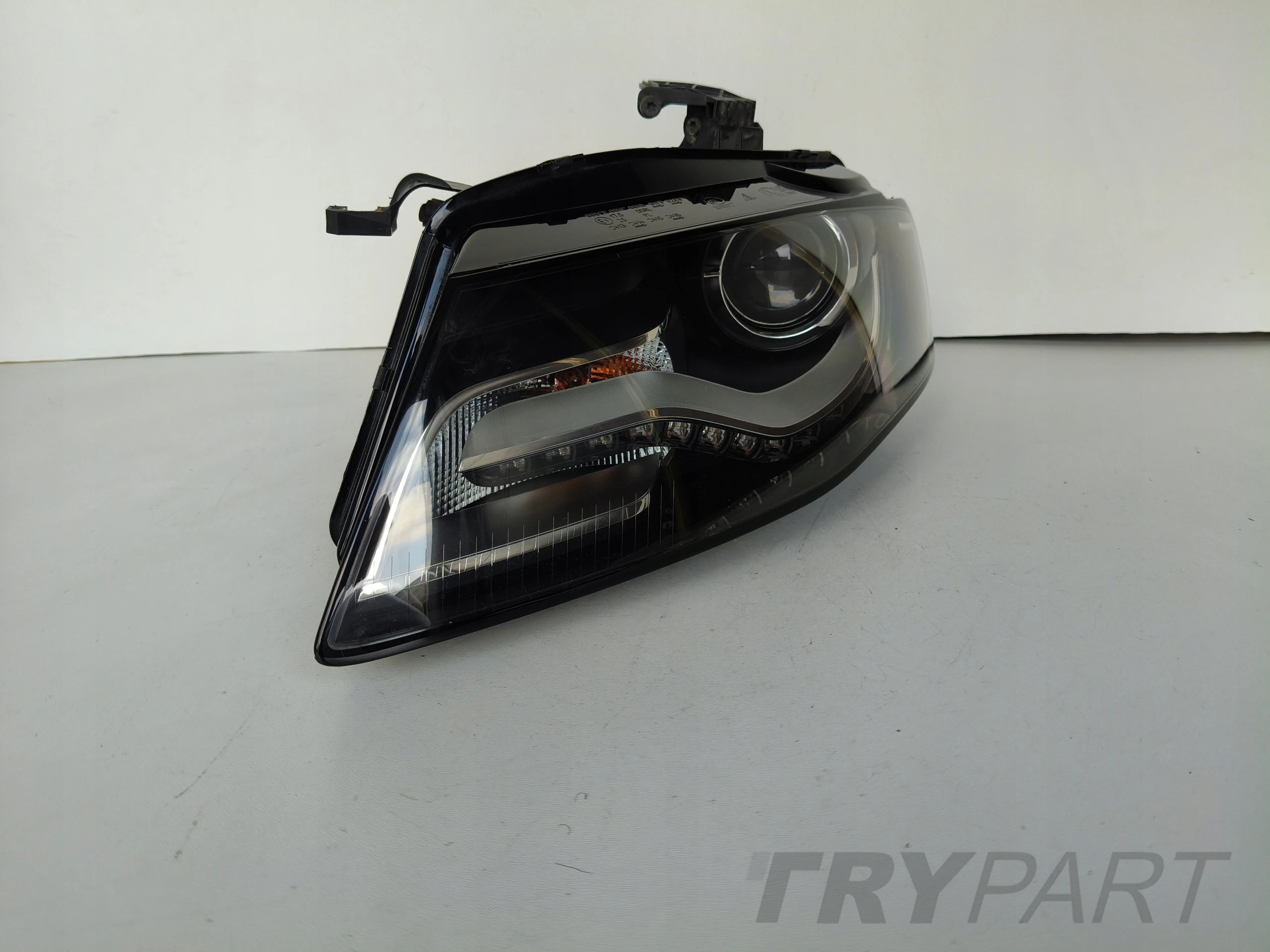 LEFT HEADLIGHT AUDI A4 B8 8K 8K0 07-11 XENON LED NON-AFS