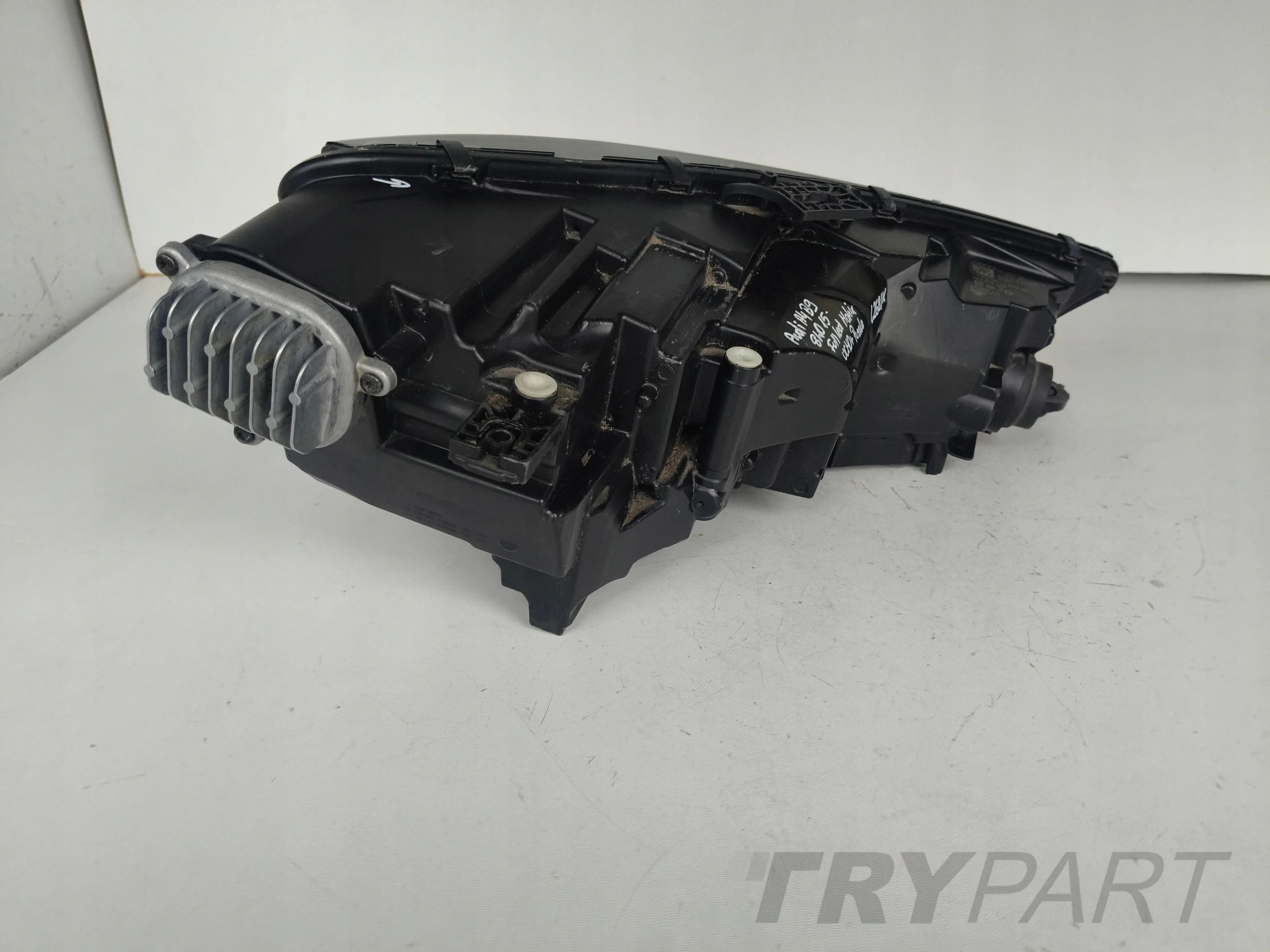 LEFT HEADLIGHT AUDI A4 B9 8W 8W0 15- FULL LED MATRIX