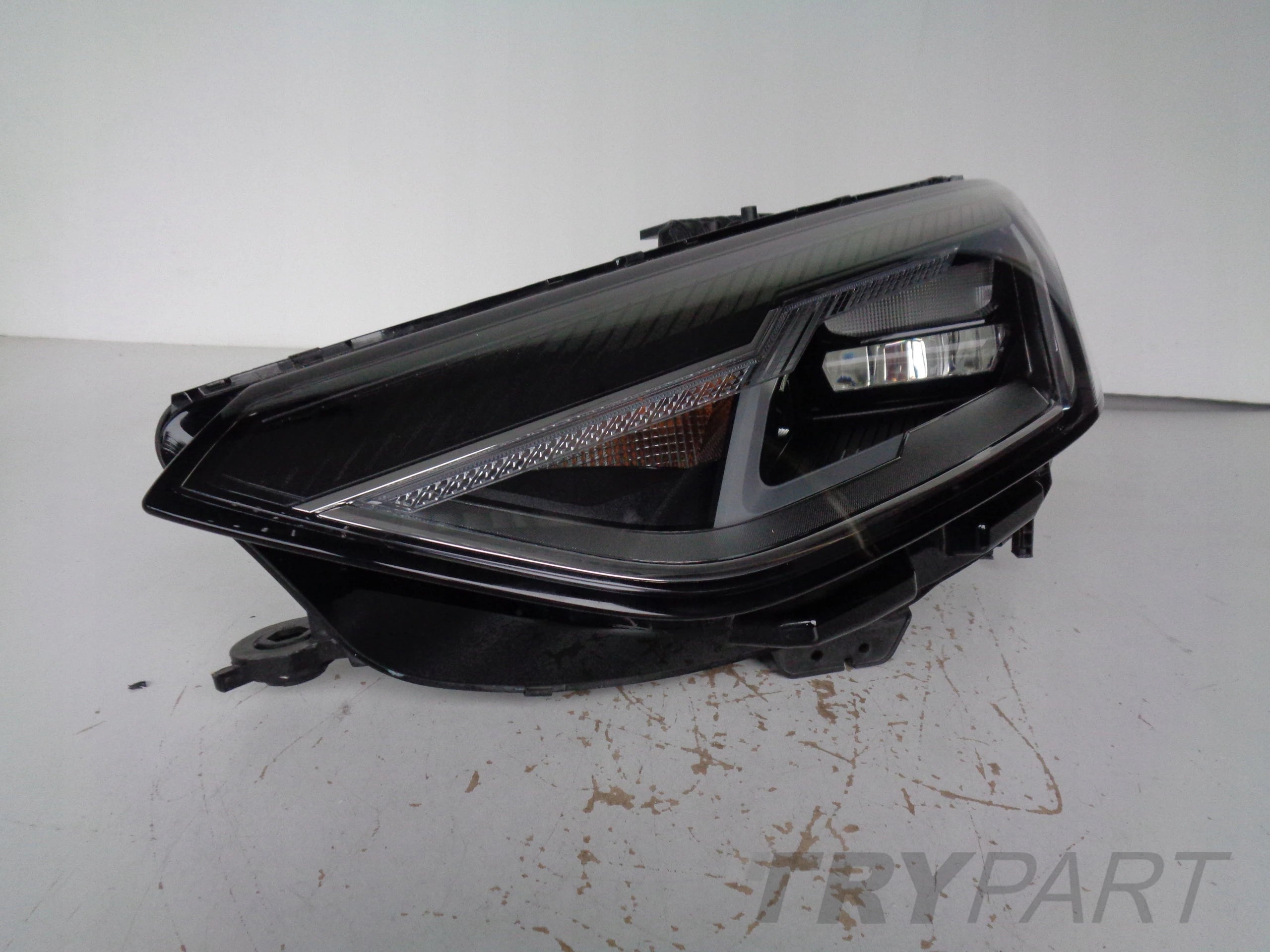 LEFT HEADLIGHT AUDI A4 B9 8W 8W0 19- LIFT FULL LED