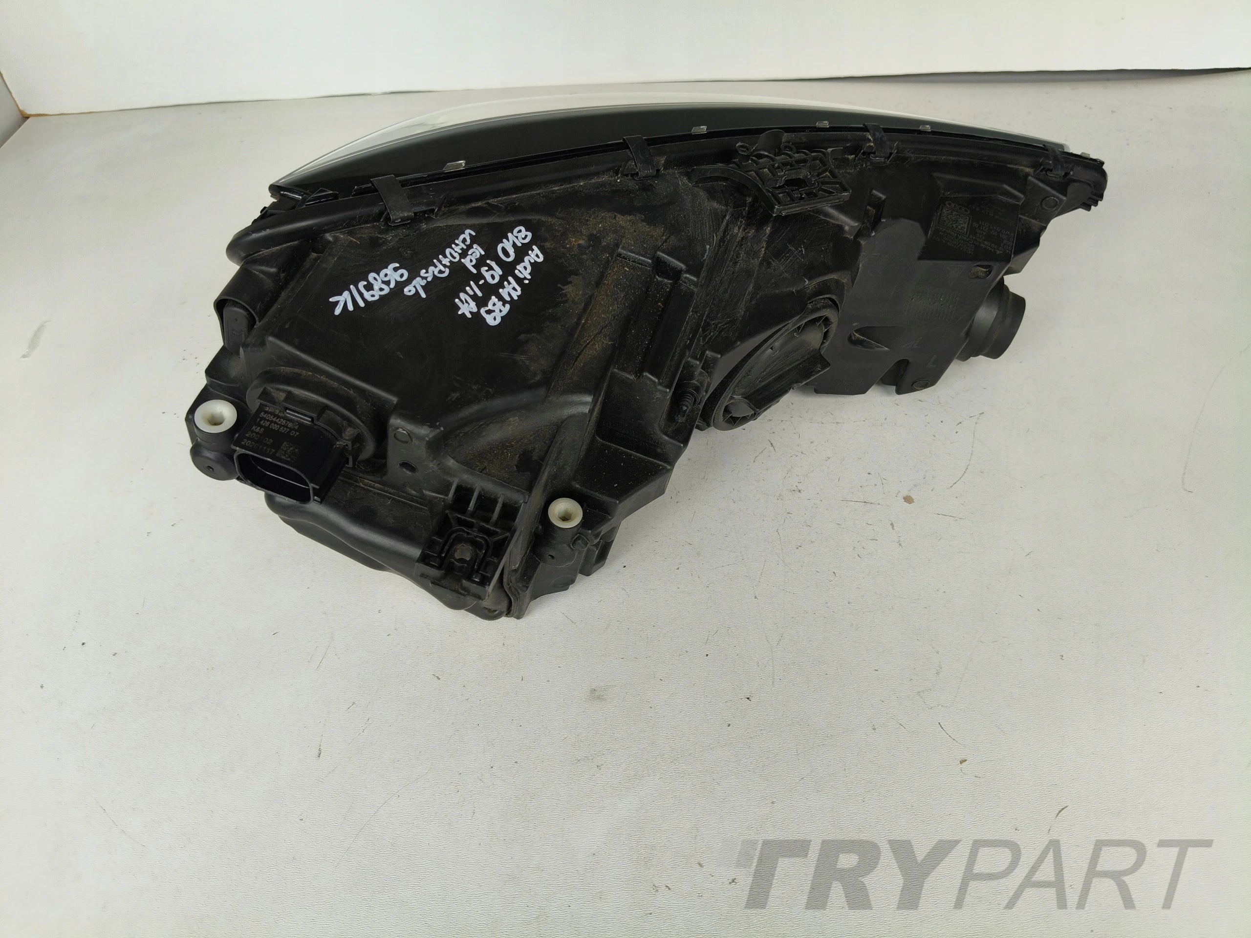 LEFT HEADLIGHT AUDI A4 B9 8W 8W0 19- LIFT FULL LED