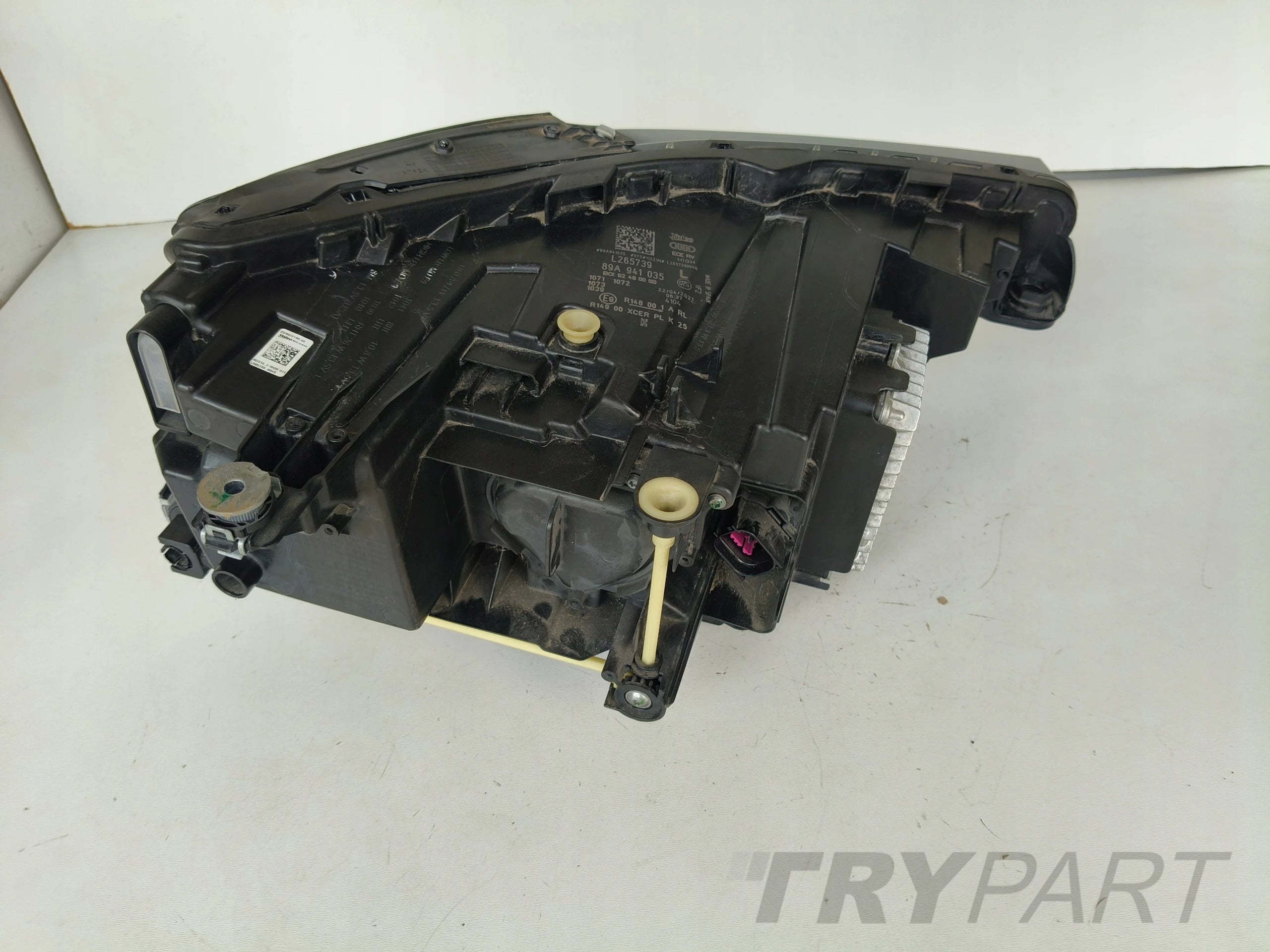 LEFT HEADLIGHT AUDI Q4 89A FULL LED MATRIX