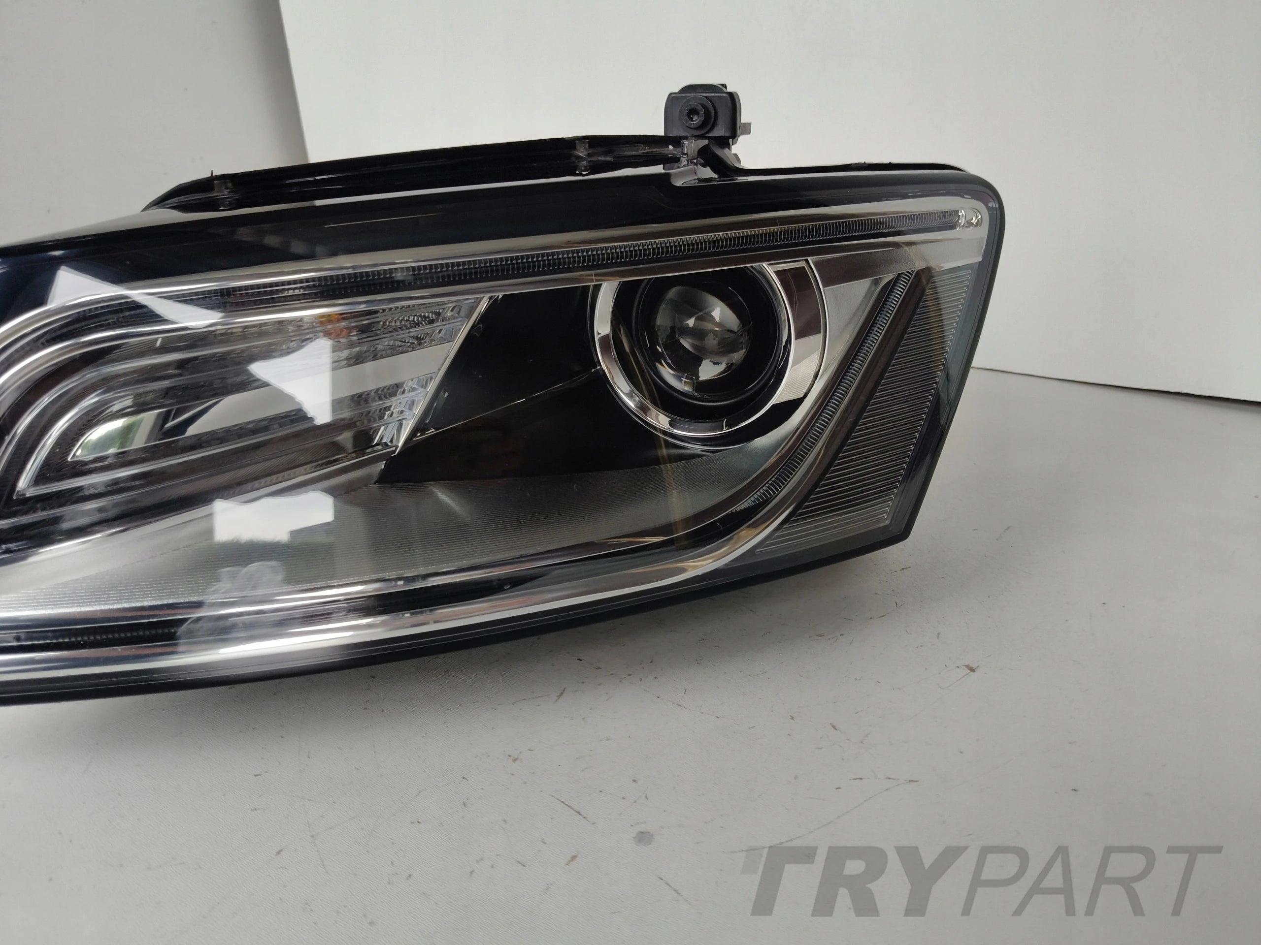 LEFT HEADLIGHT AUDI Q5 8R 8R0 12-16 FACELIFT XENON LED NON-ADAPTIVE