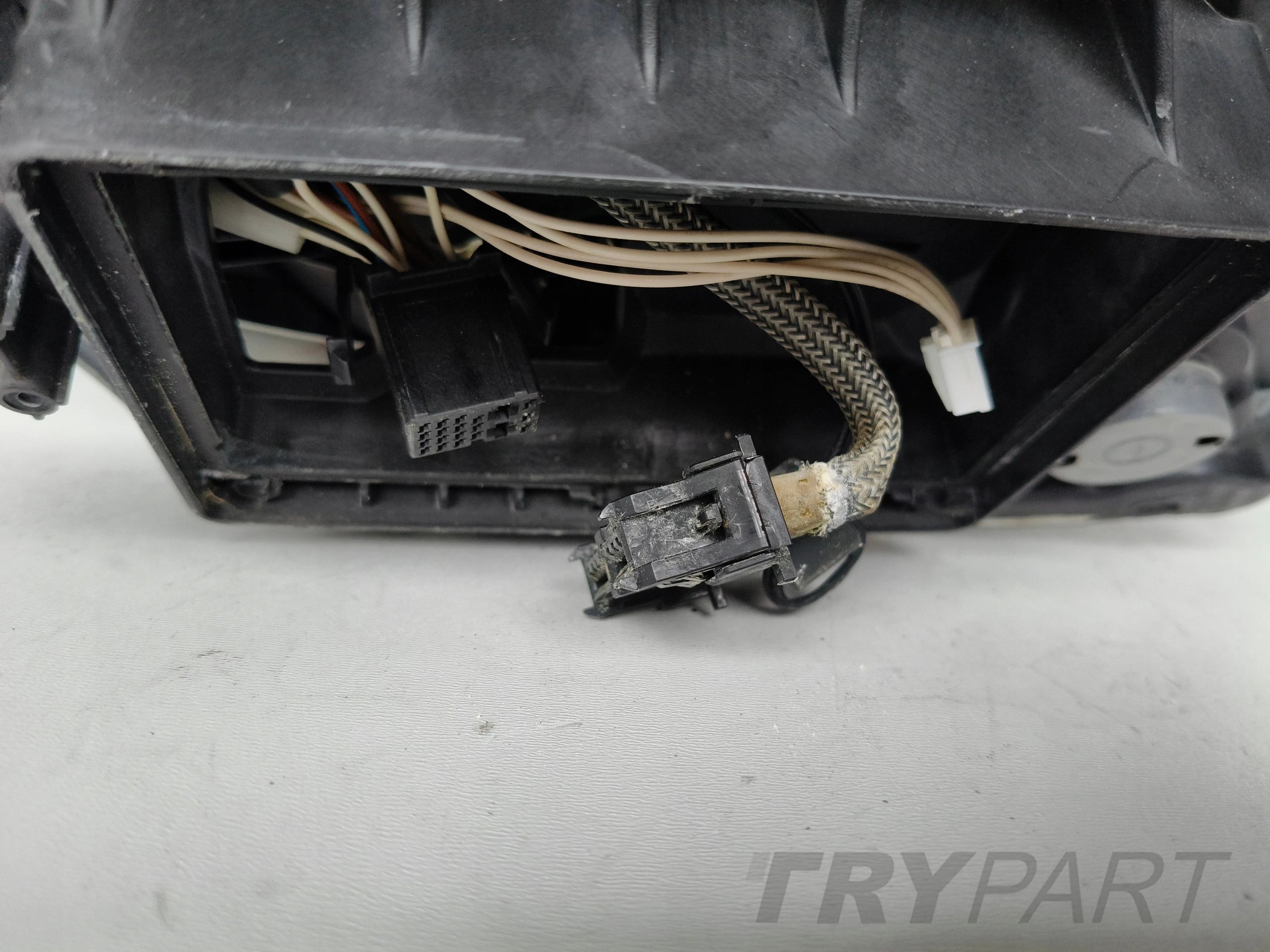 LEFT HEADLIGHT BMW 1 E82 E88 COUPE CABRIO XENON ADAPTIVE