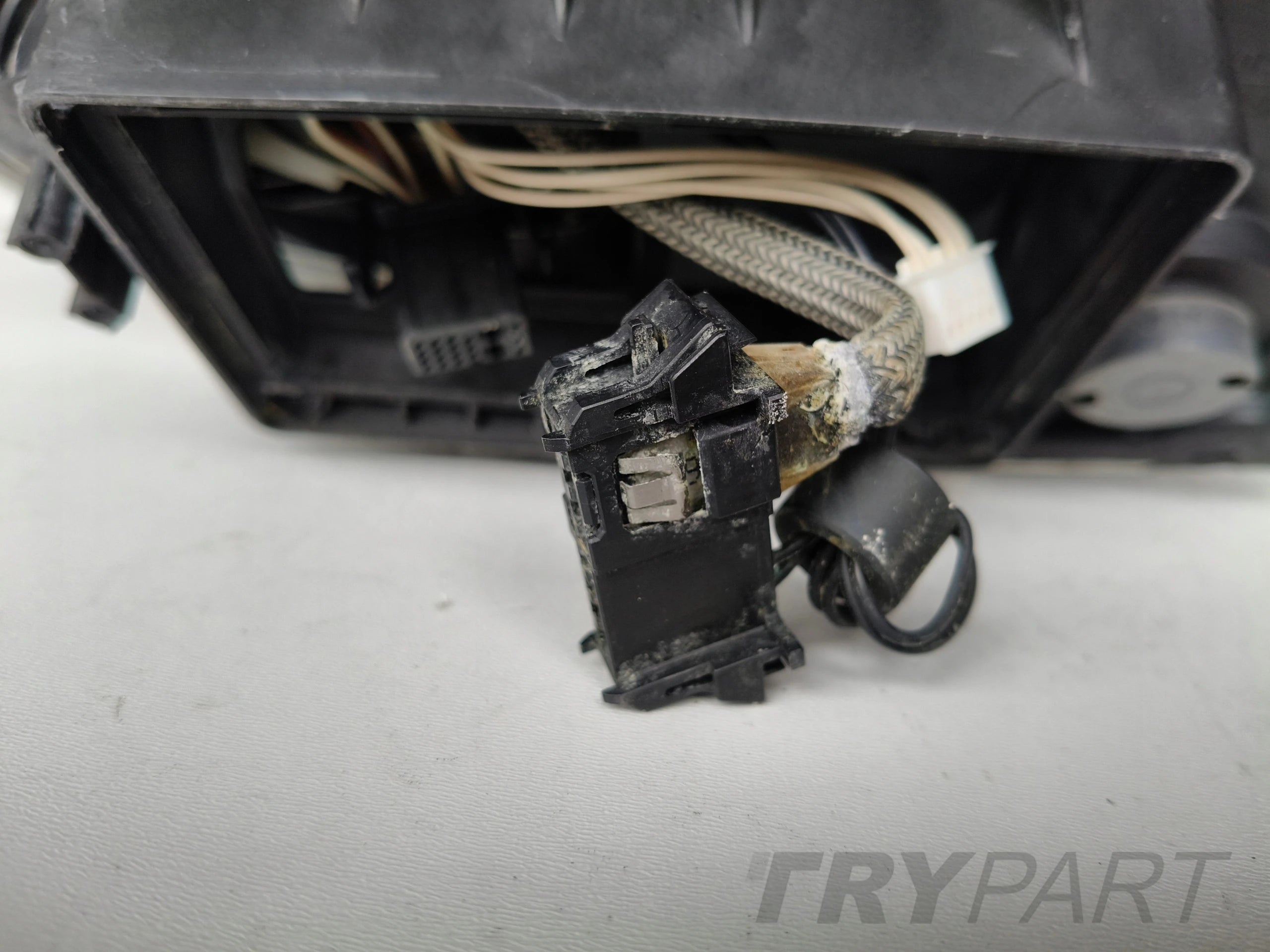 LEFT HEADLIGHT BMW 1 E82 E88 COUPE CABRIO XENON ADAPTIVE