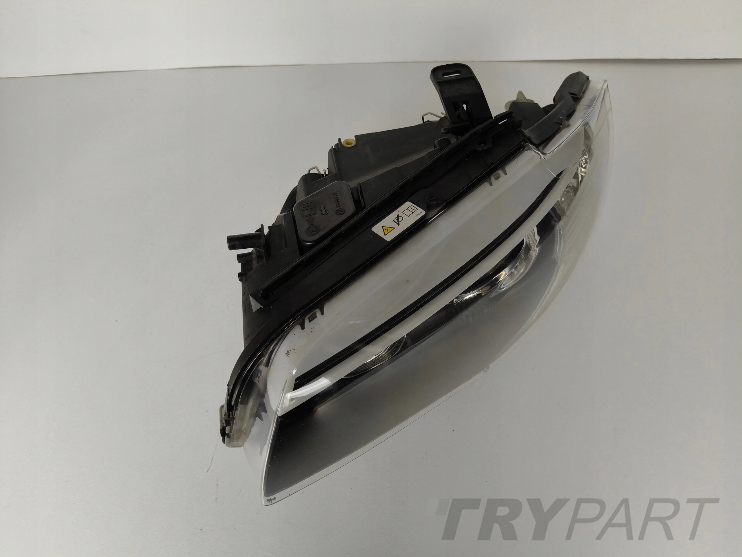LEFT HEADLIGHT BMW 1 E82 E88 COUPE CABRIO XENON ADAPTIVE