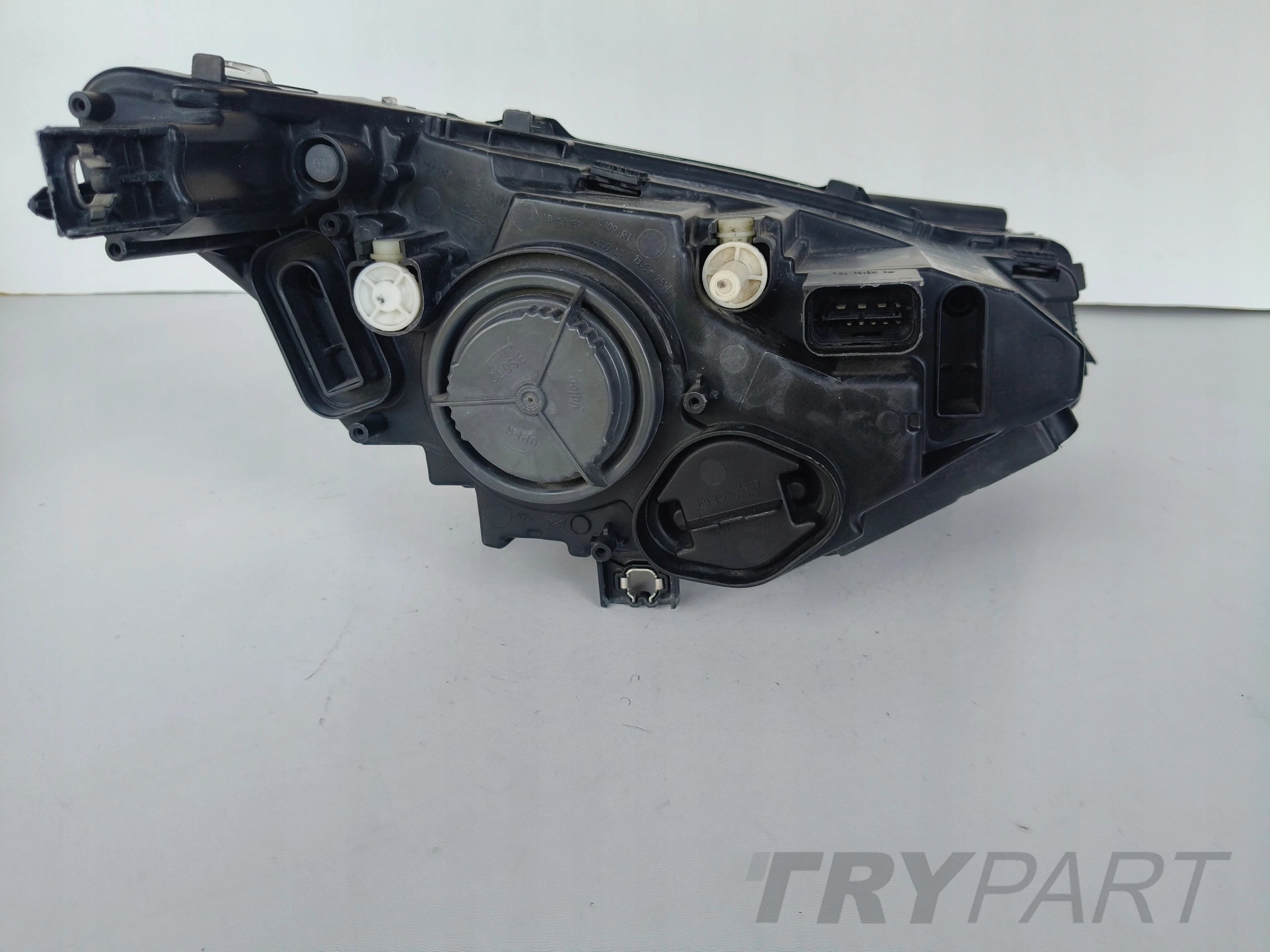 Left headlight BMW i3 13- LED
