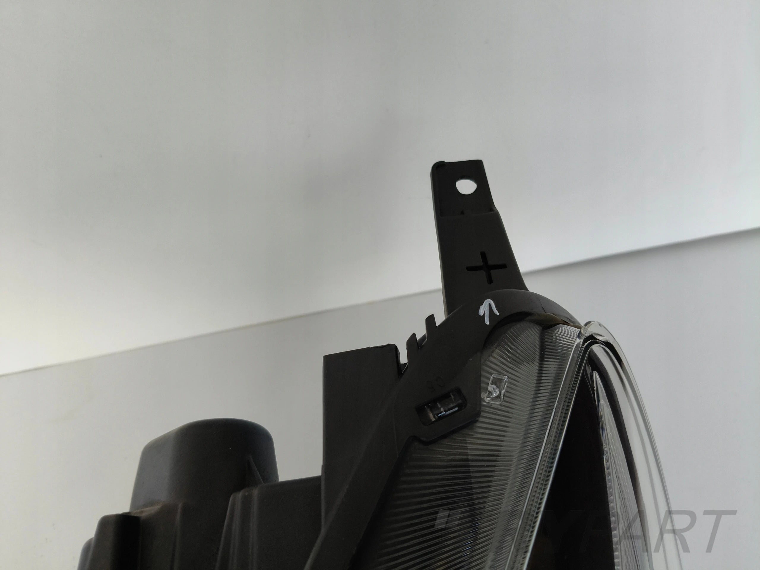 LEFT HEADLIGHT FORD KUGA MK3 19- FULL LED