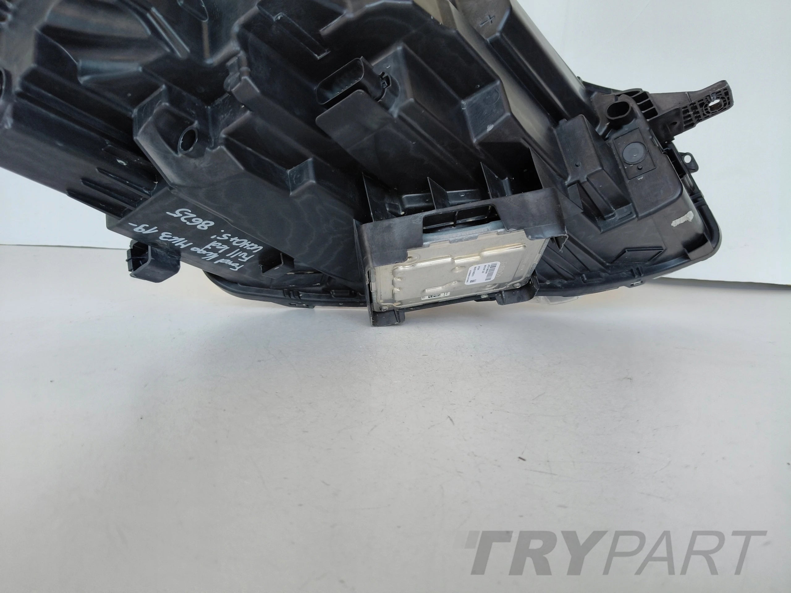 LEFT HEADLIGHT FORD KUGA MK3 19- FULL LED