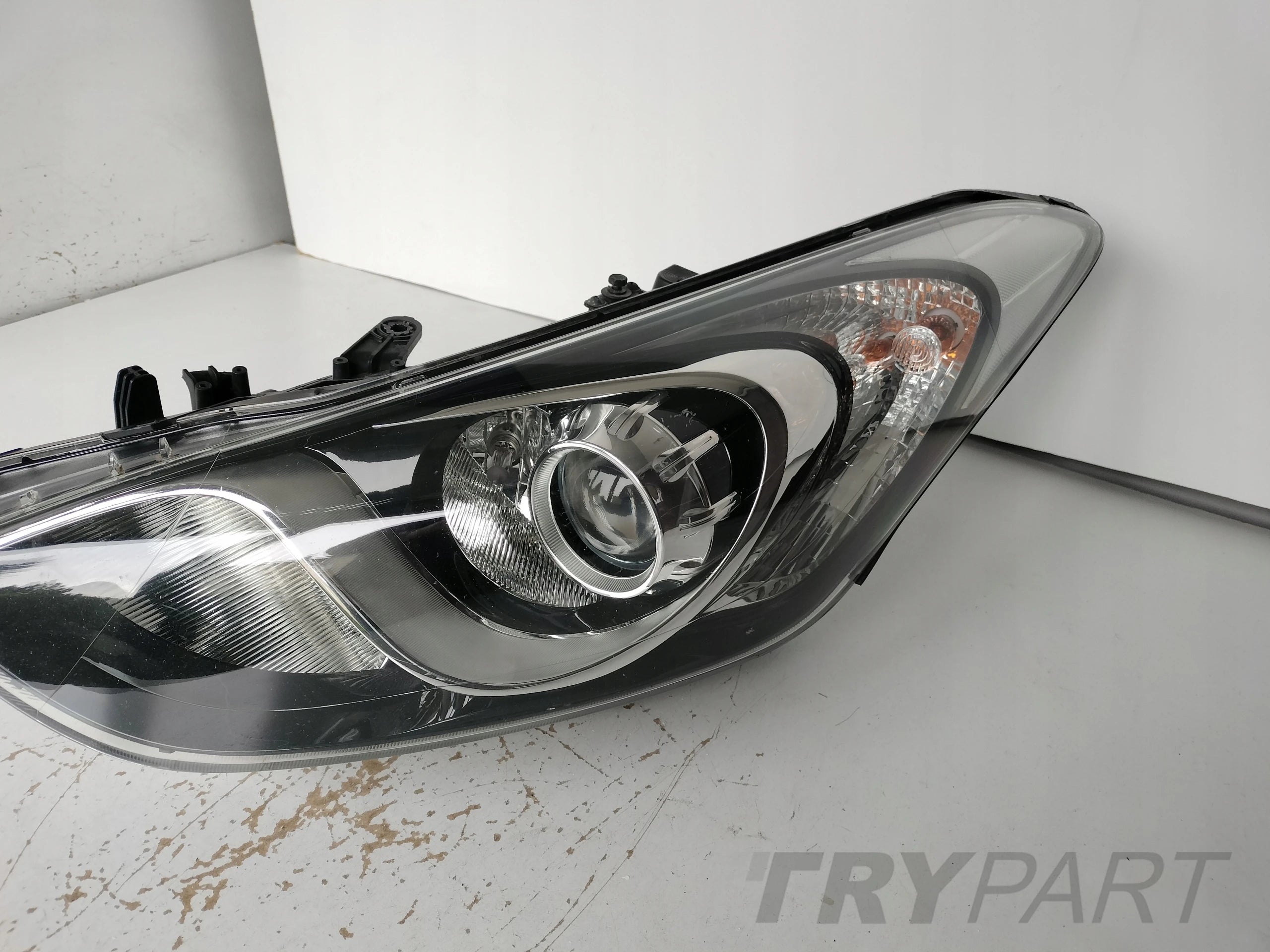 LEFT HEADLIGHT HYUNDAI I30 12- WITH CORNERING LIGHT