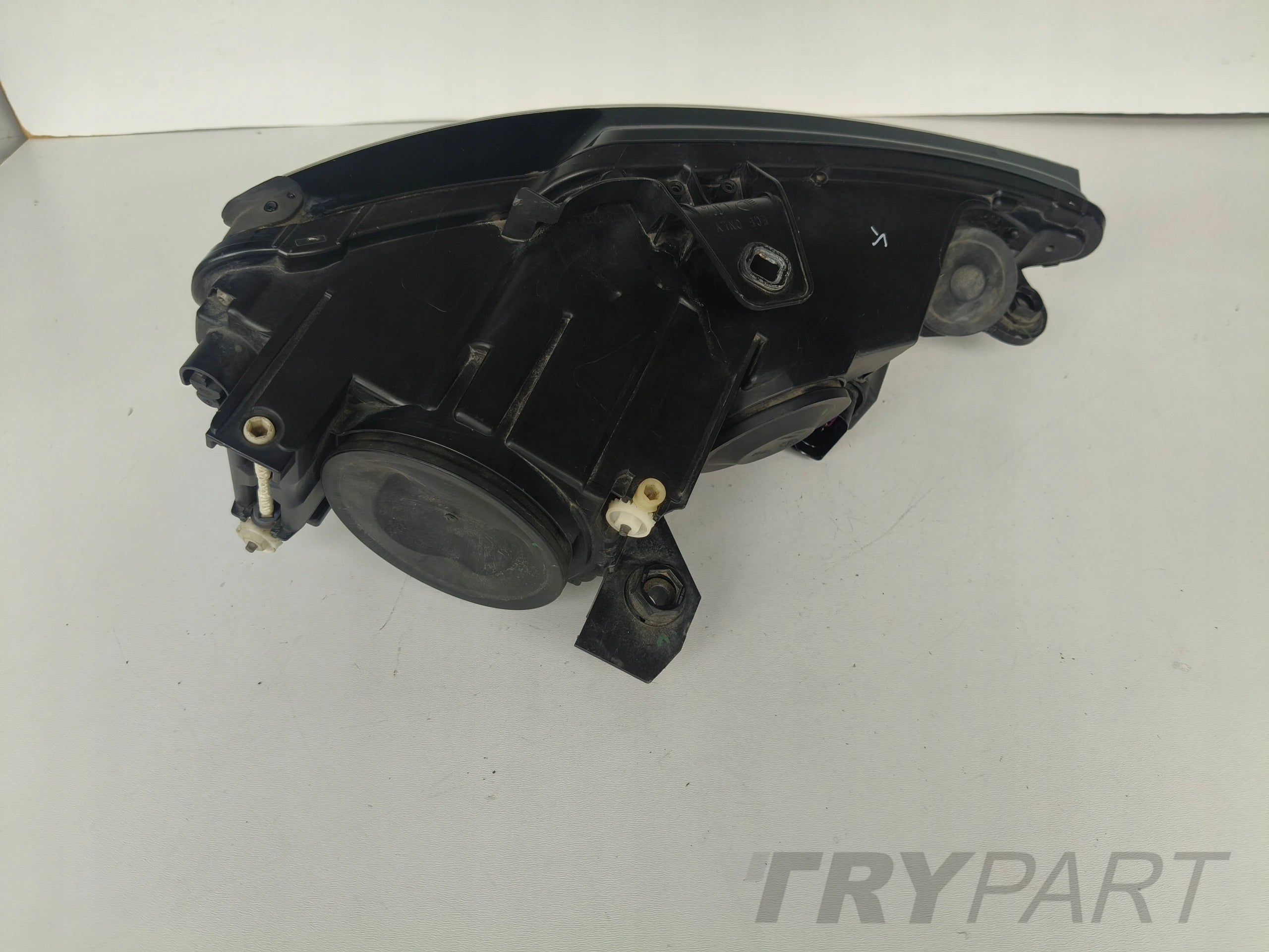 LEFT HEADLIGHT LAMP AUDI A3 8V 8V0 12-16