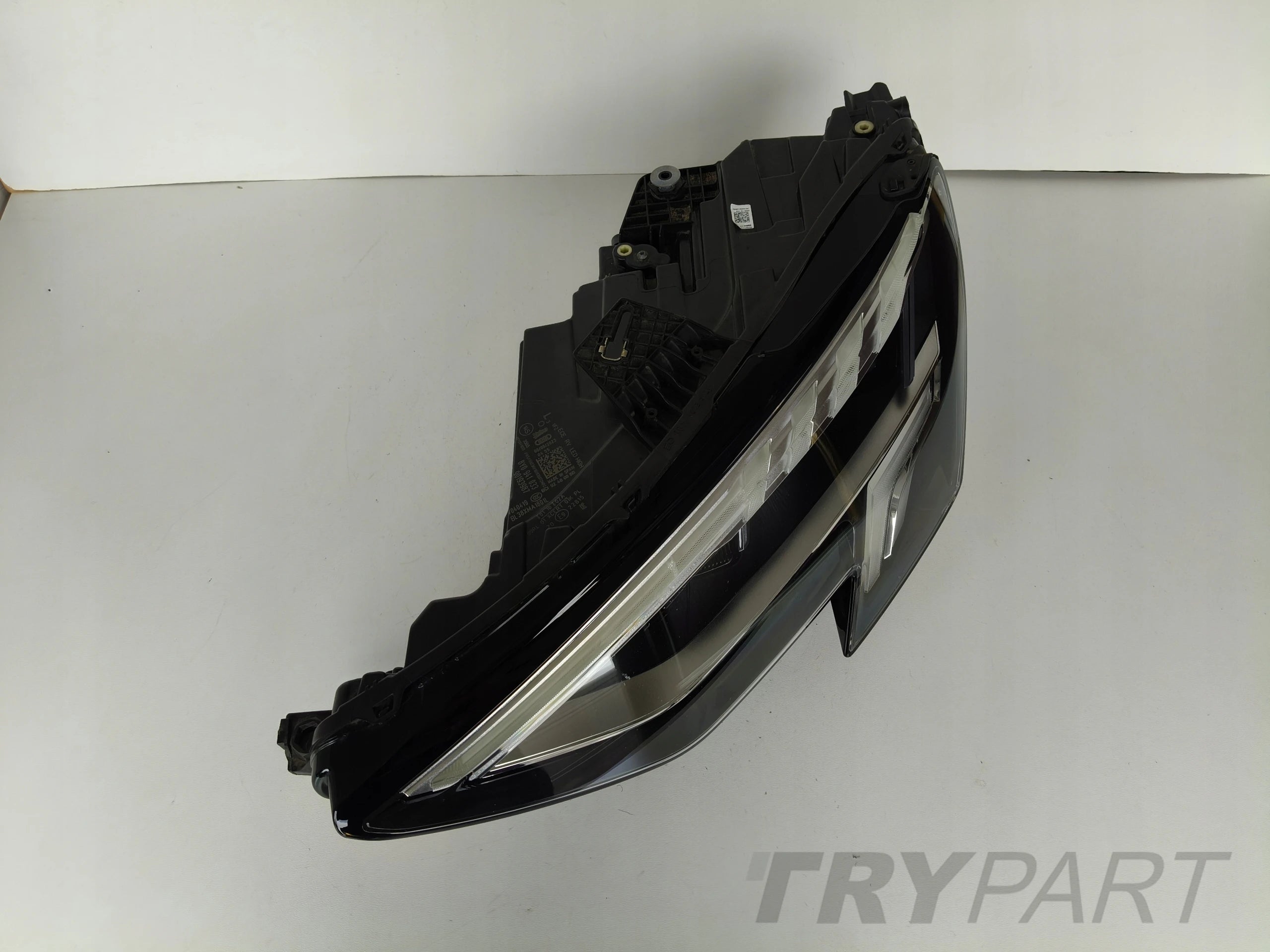 LEFT HEADLIGHT LAMP AUDI A3 8Y 8Y0 20- FULL LED