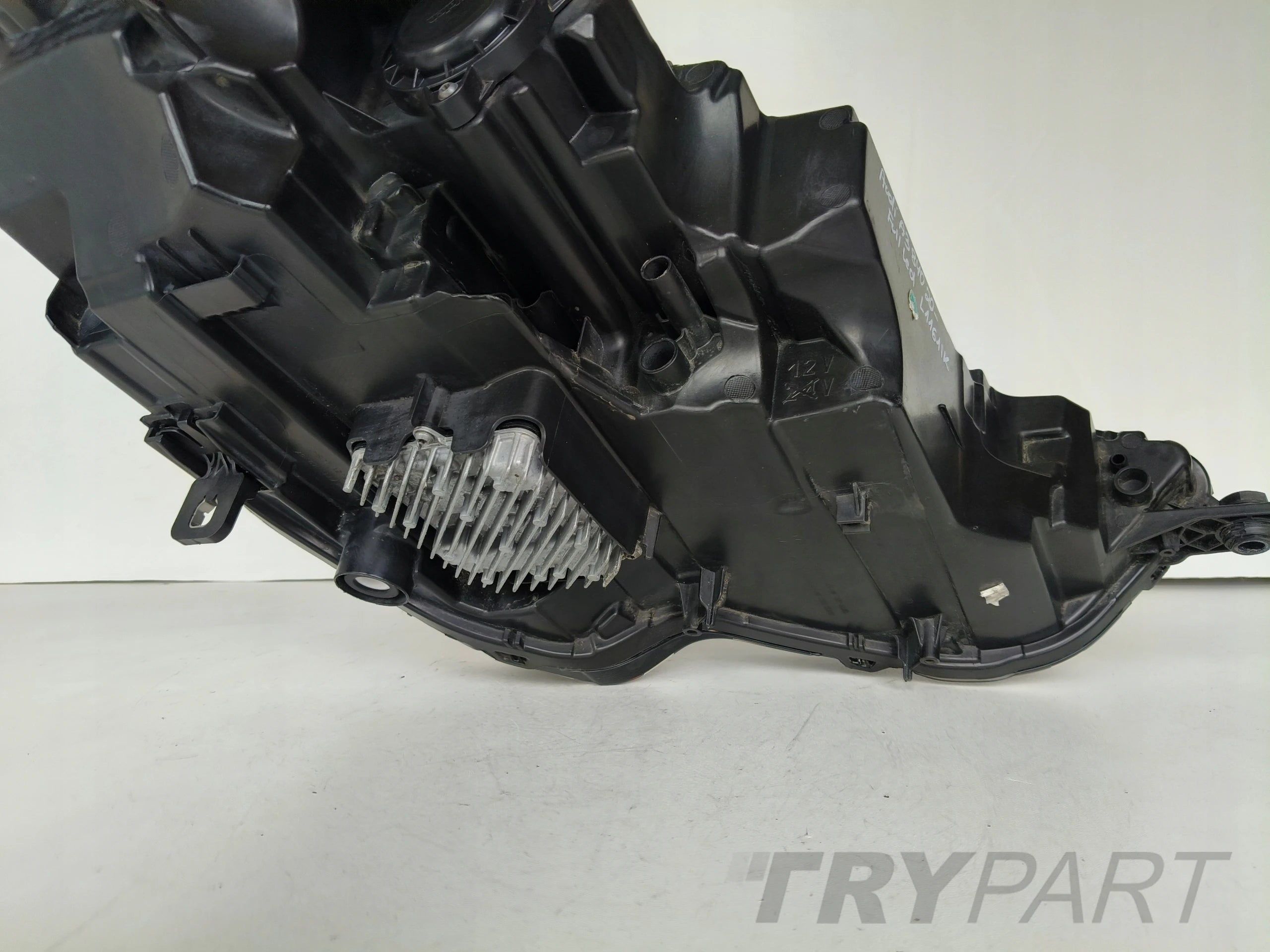 LEFT HEADLIGHT LAMP AUDI A3 8Y 8Y0 20- FULL LED