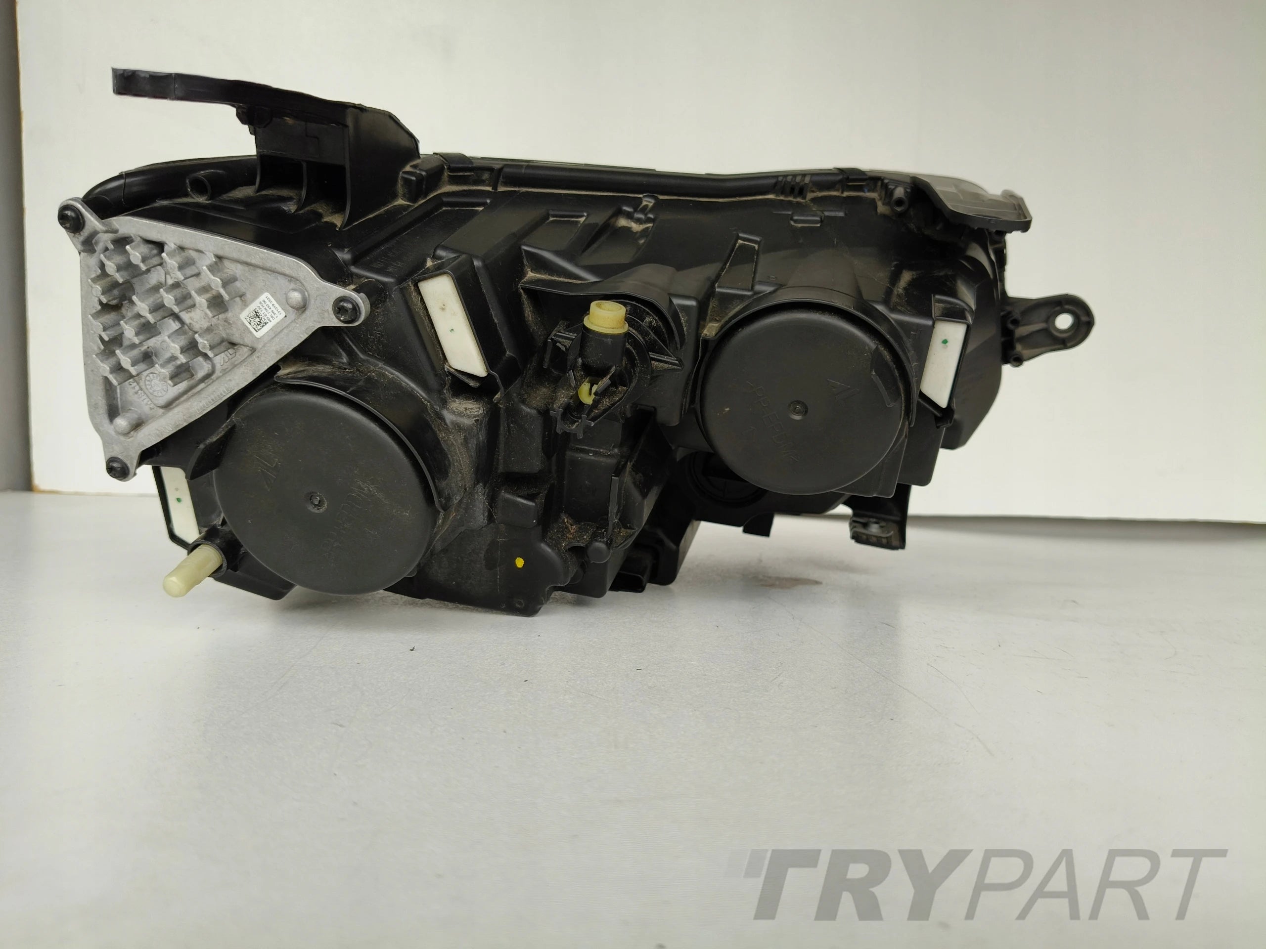 LEFT HEADLIGHT LAMP DACIA DUSTER II 17- LED