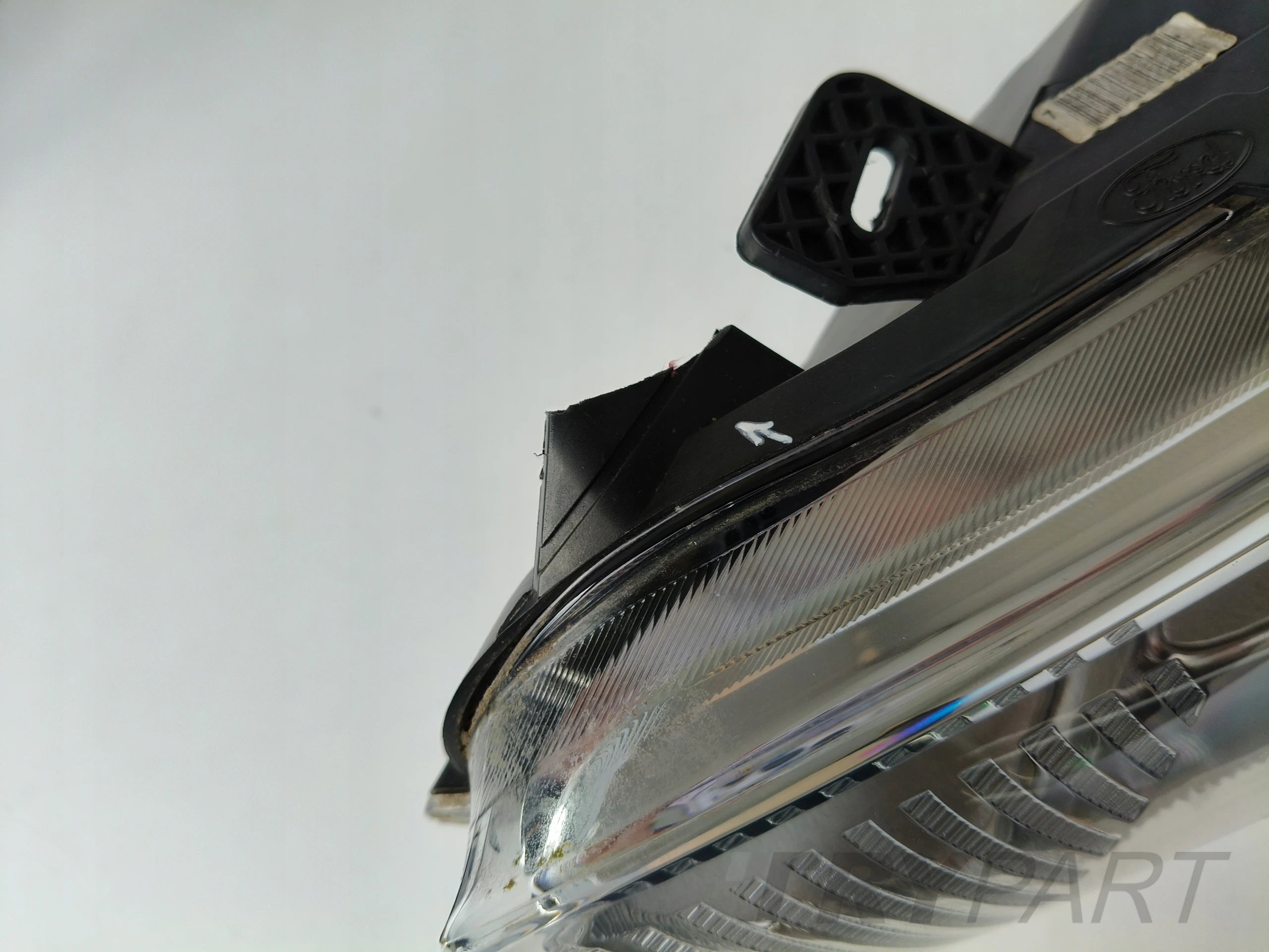 LEFT HEADLIGHT LAMP FOR FORD FIESTA MK7 12- LIFT LED