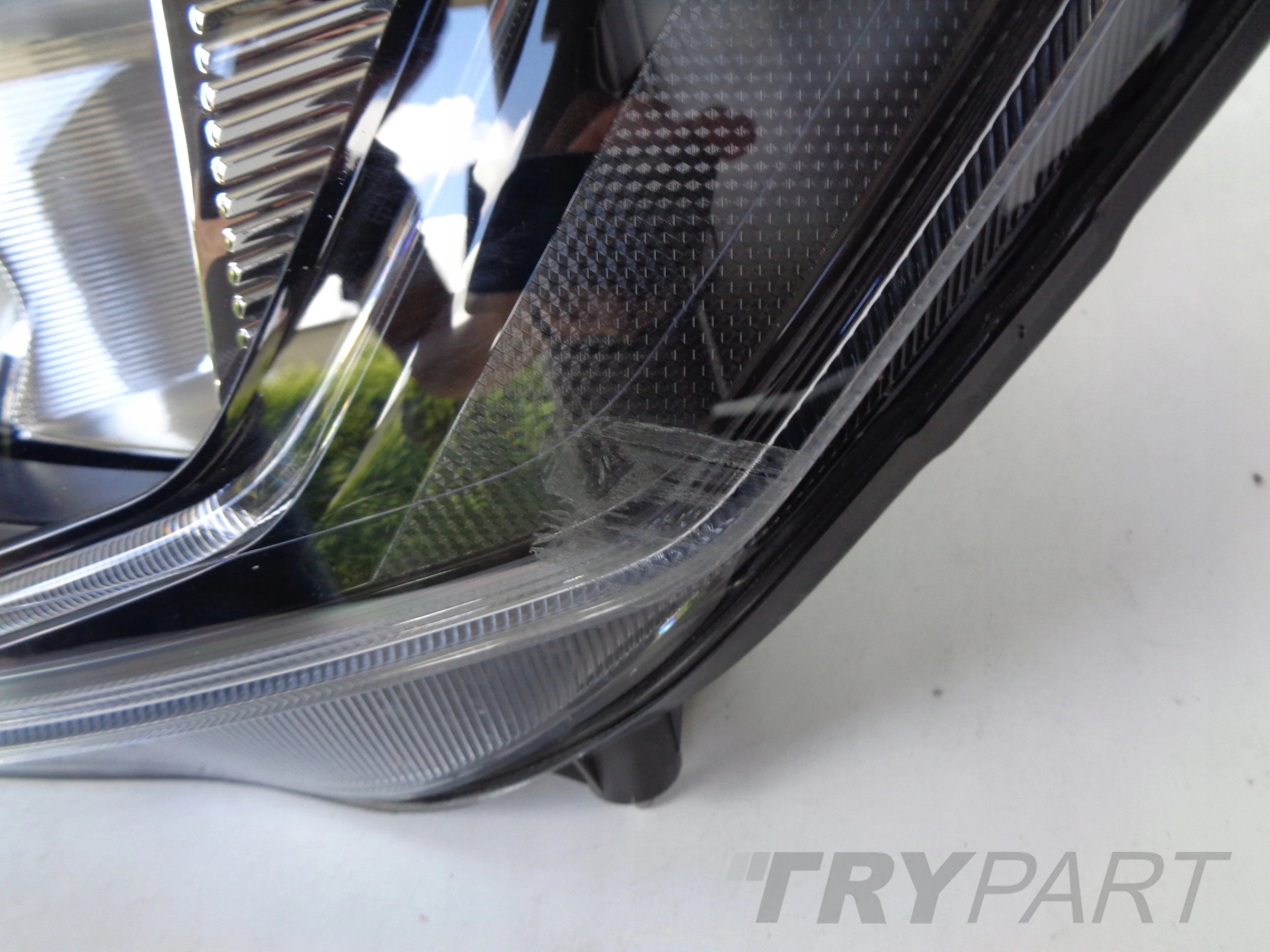 LEFT HEADLIGHT LAMP FOR FORD FOCUS MK4 18- LED