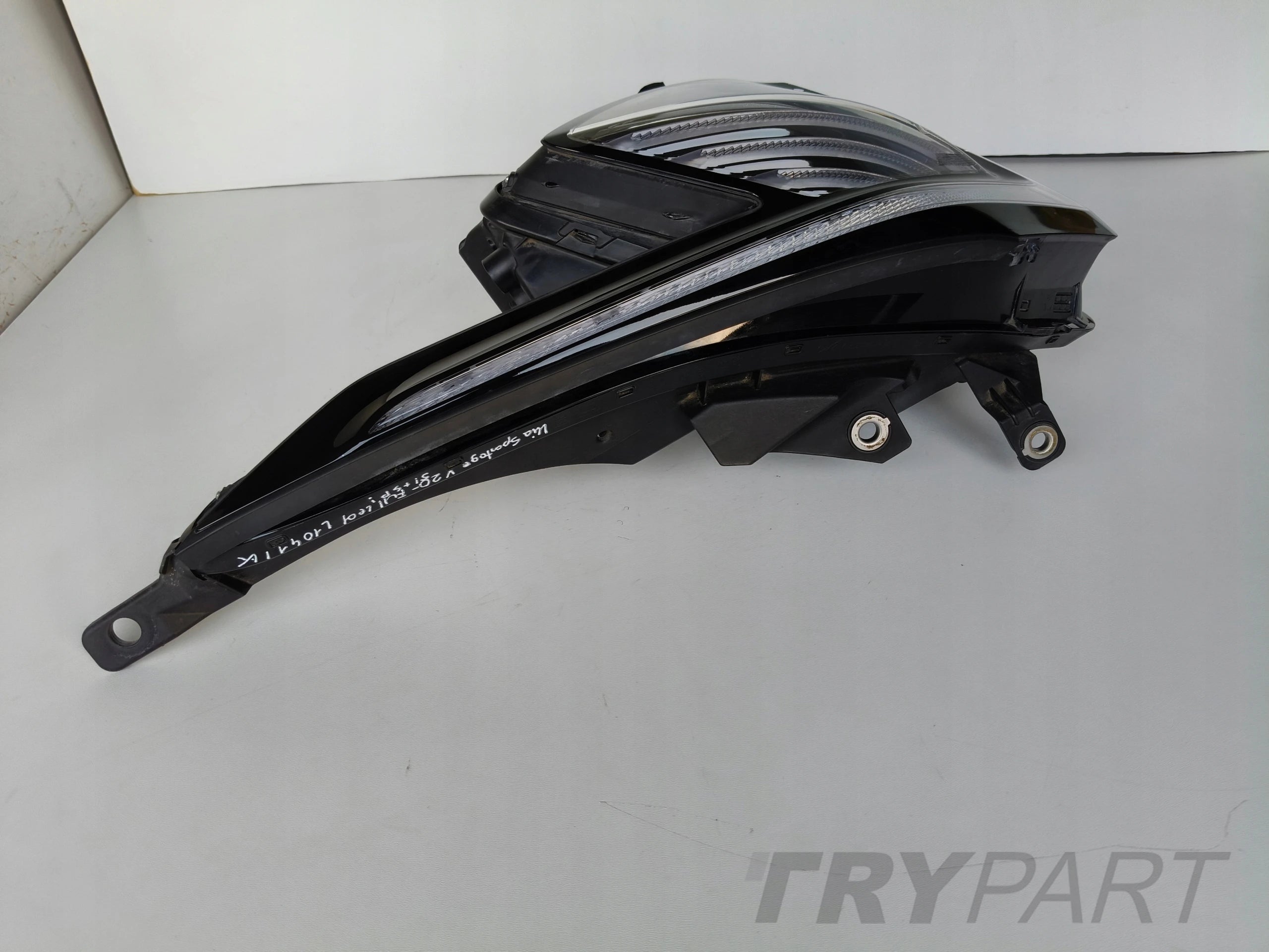 LEFT HEADLIGHT LAMP FOR KIA SPORTAGE V 20- FULL LED