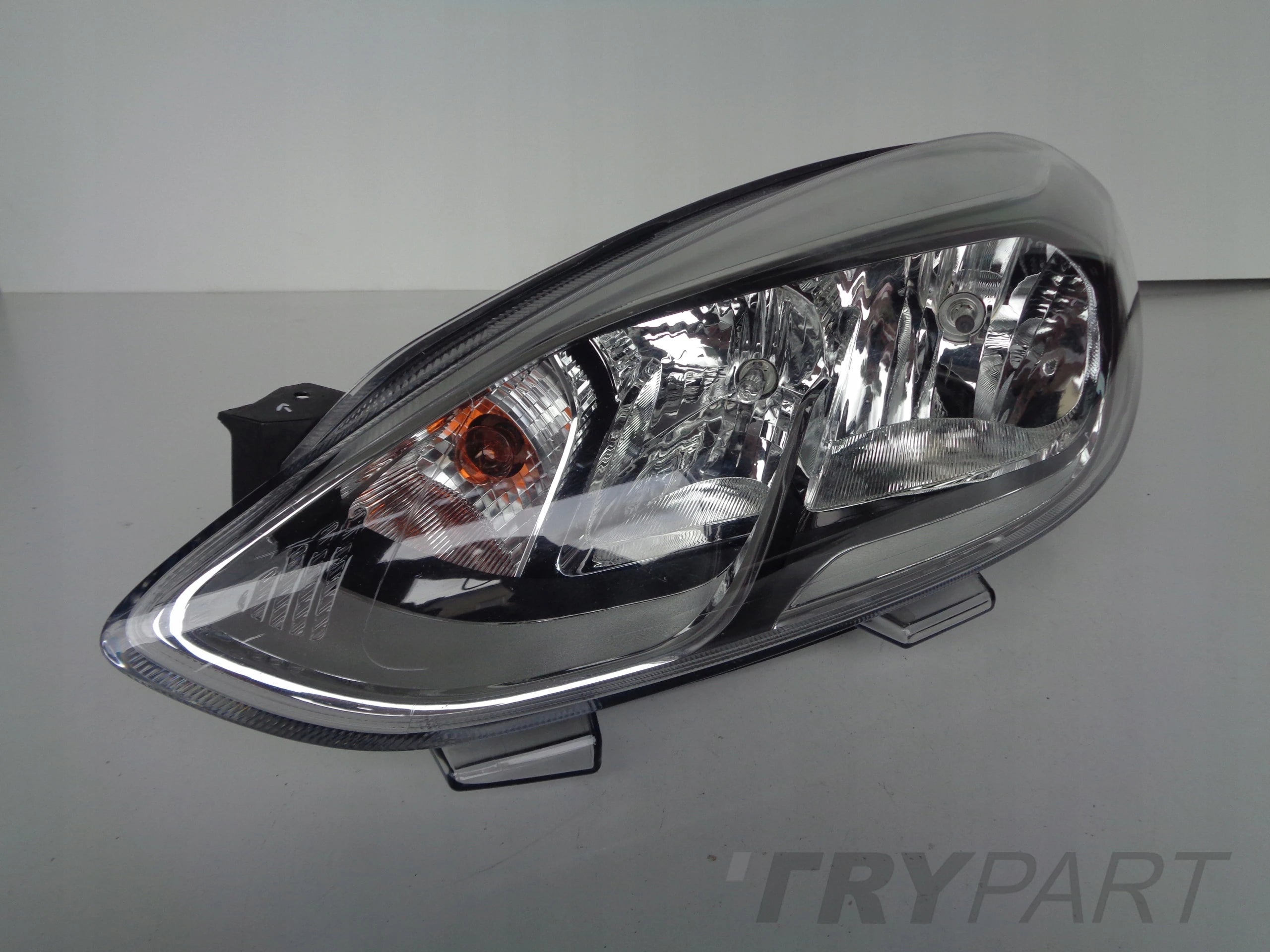 LEFT HEADLIGHT LAMP FORD FIESTA MK8 17-