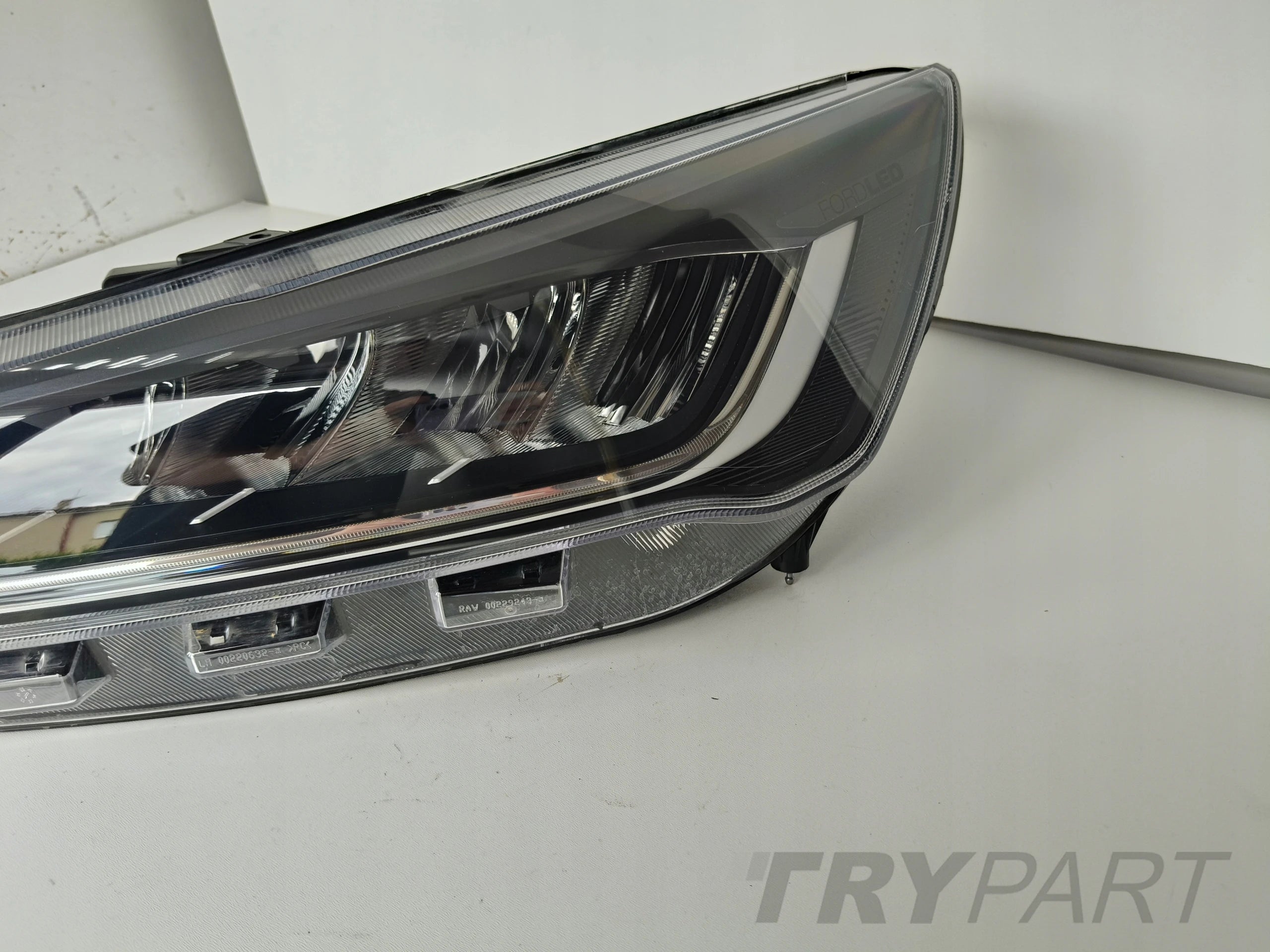 LEFT HEADLIGHT LAMP FORD FOCUS MK4 22- LIFT FULL LED