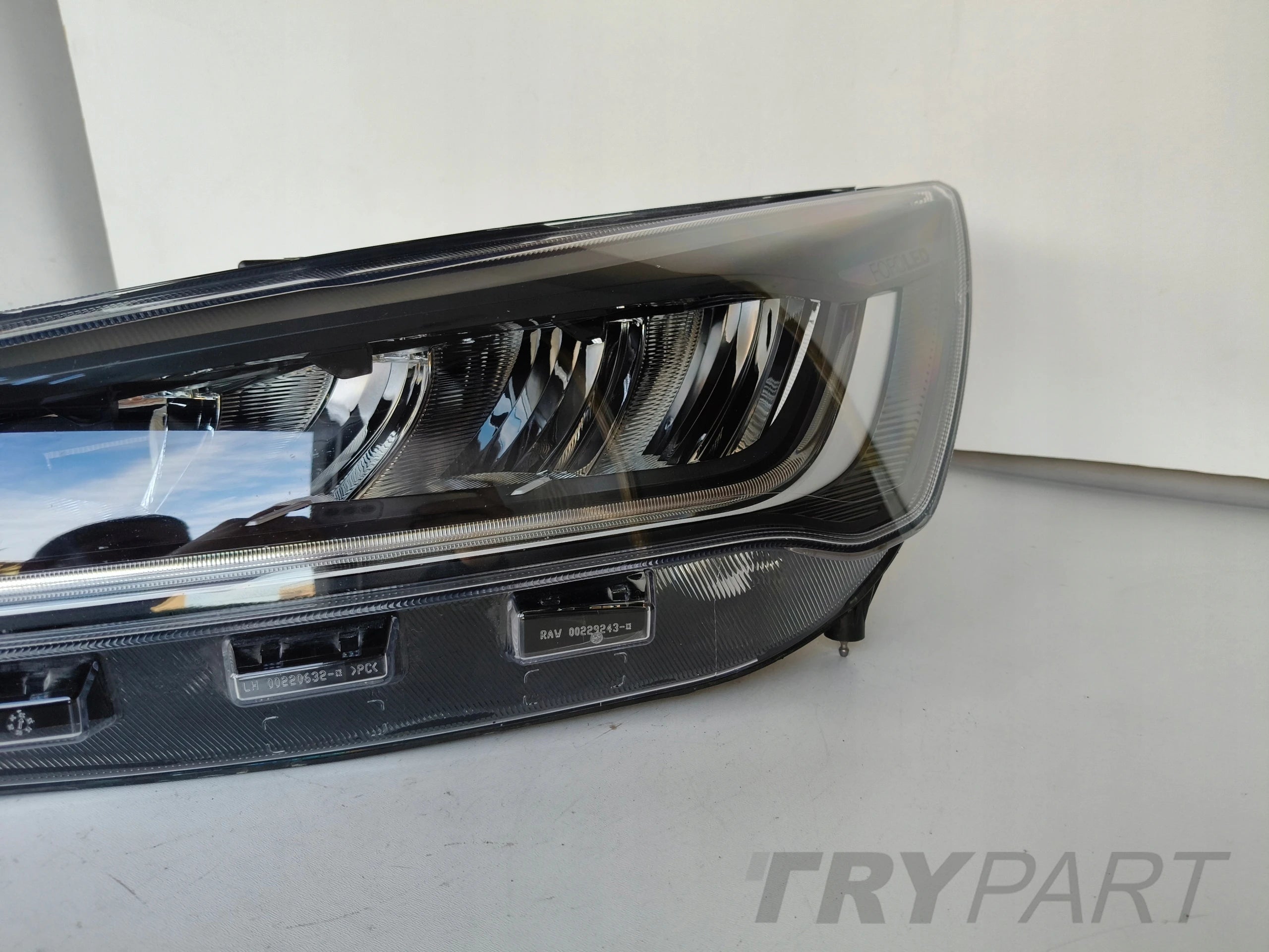 LEFT HEADLIGHT LAMP FORD FOCUS MK4 22- LIFT FULL LED