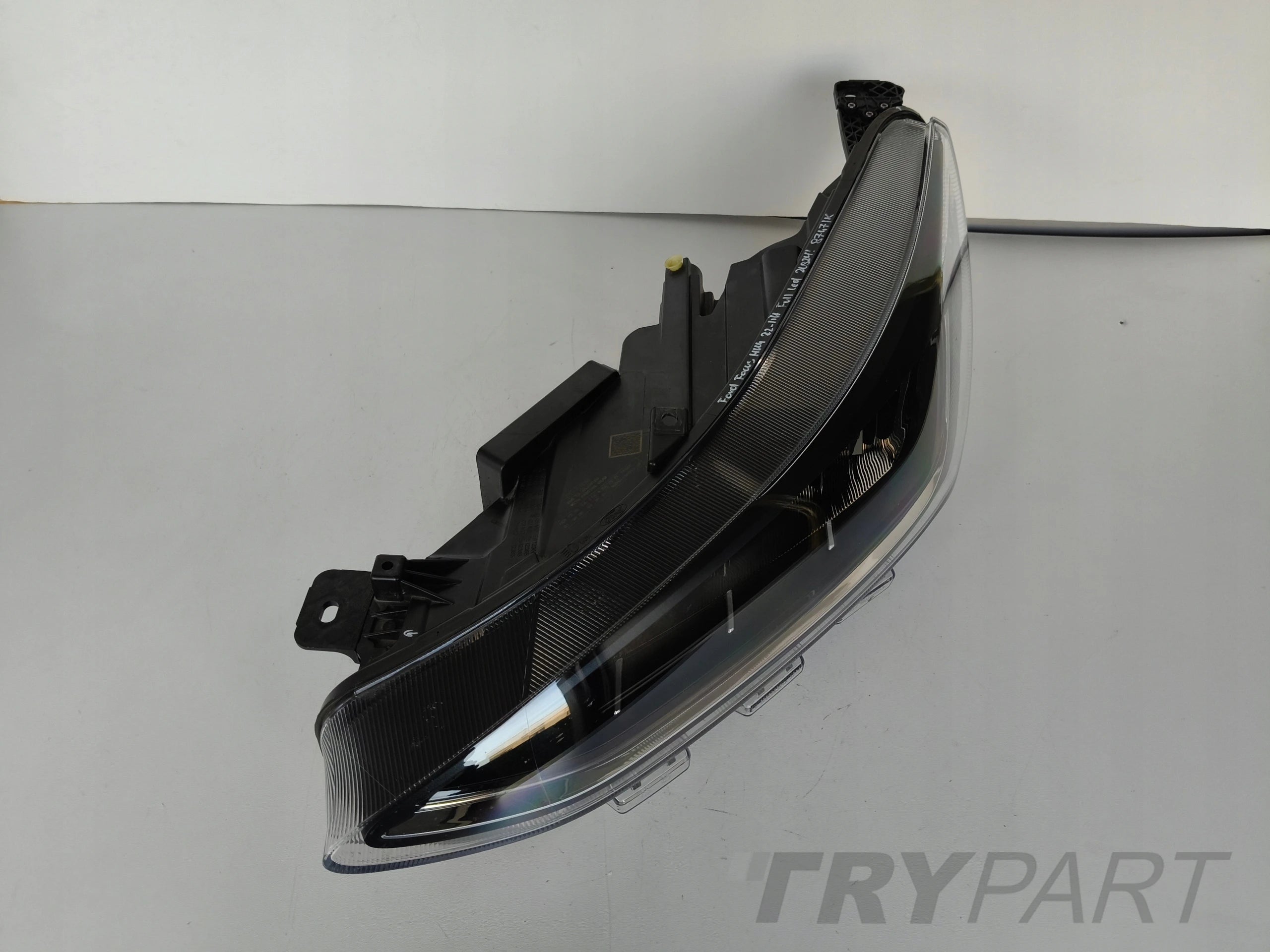LEFT HEADLIGHT LAMP FORD FOCUS MK4 22- LIFT FULL LED