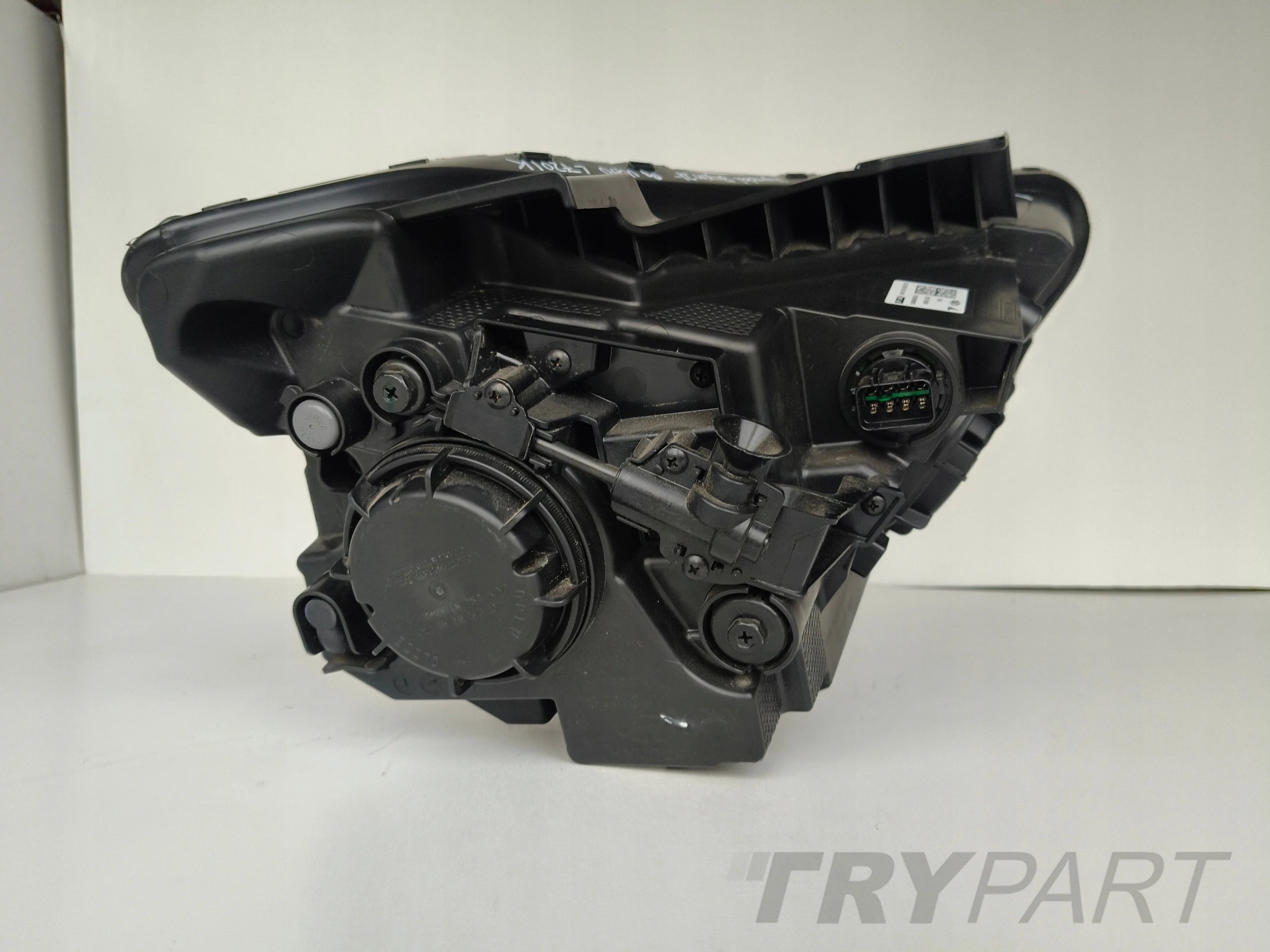 LEFT HEADLIGHT LAMP HYUNDAI BAYON 21-