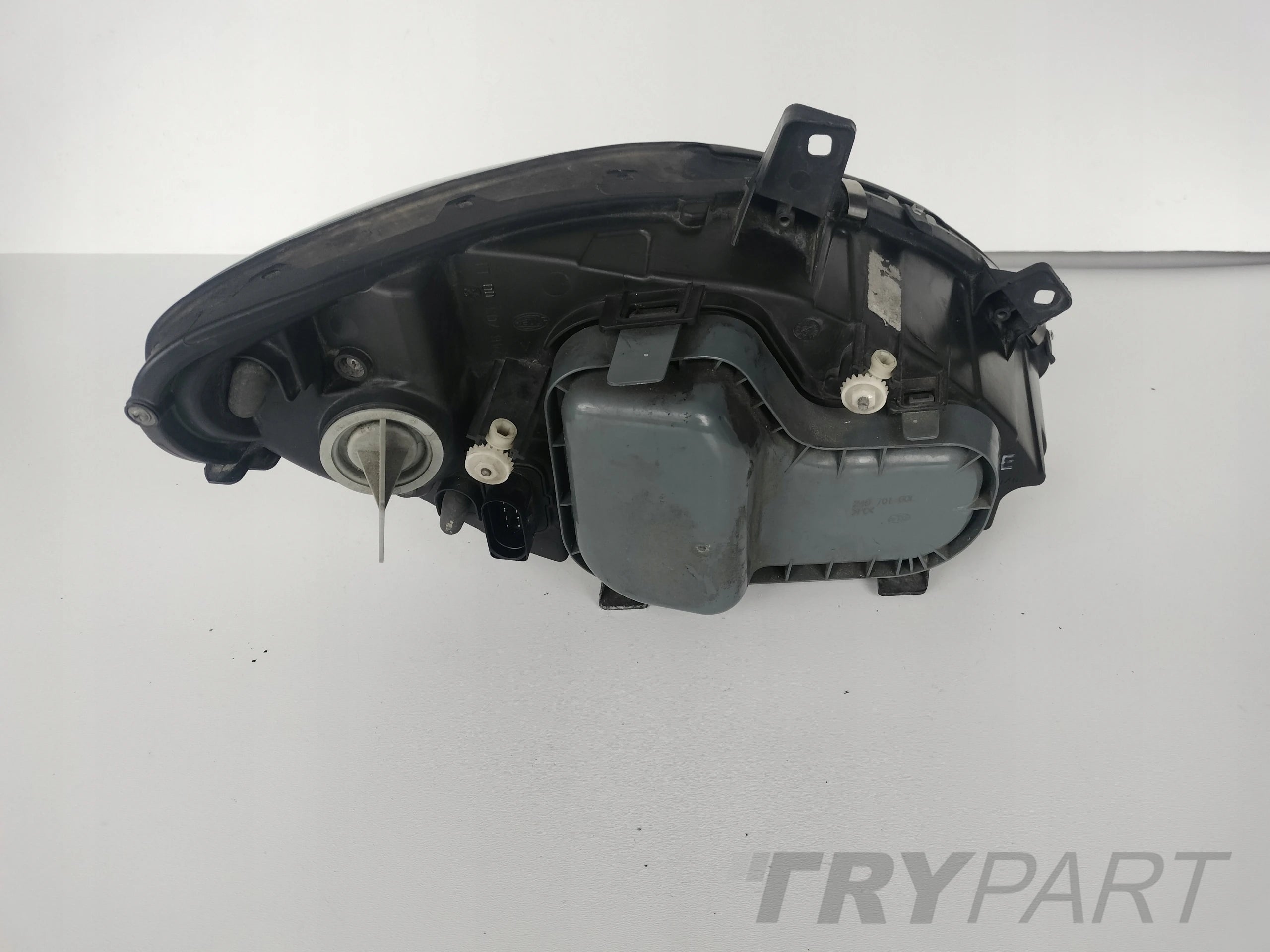 LEFT HEADLIGHT LAMP MERCEDES VITO W639 03-10