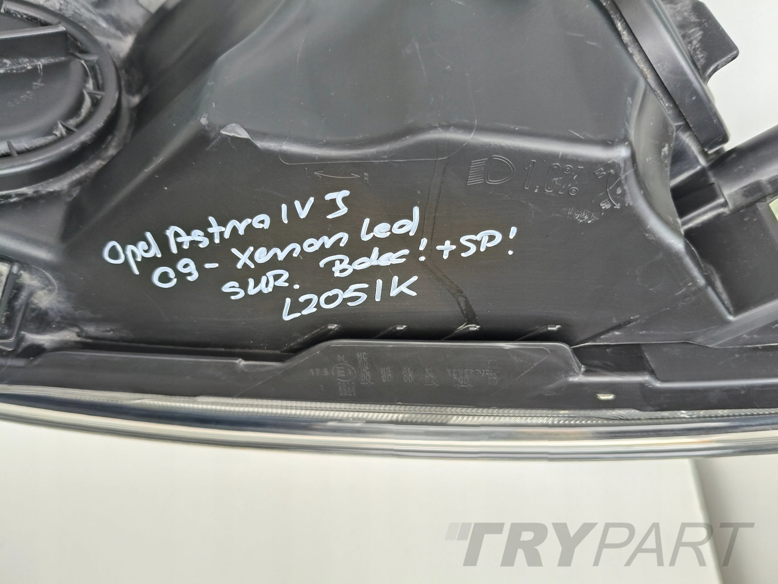 LEFT HEADLIGHT LAMP OPEL ASTRA IV 4 J 09- XENON LED CORNERING