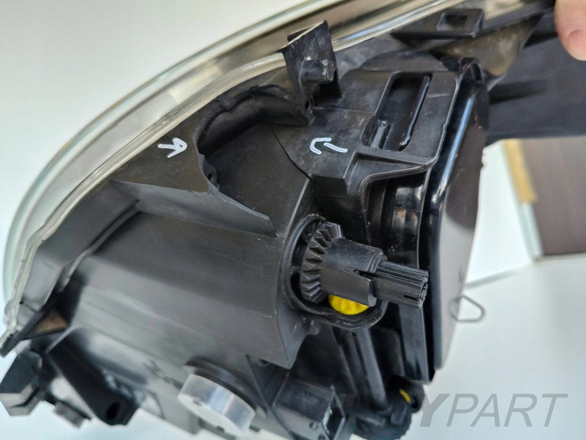 LEFT HEADLIGHT LAMP OPEL CORSA D 06-11