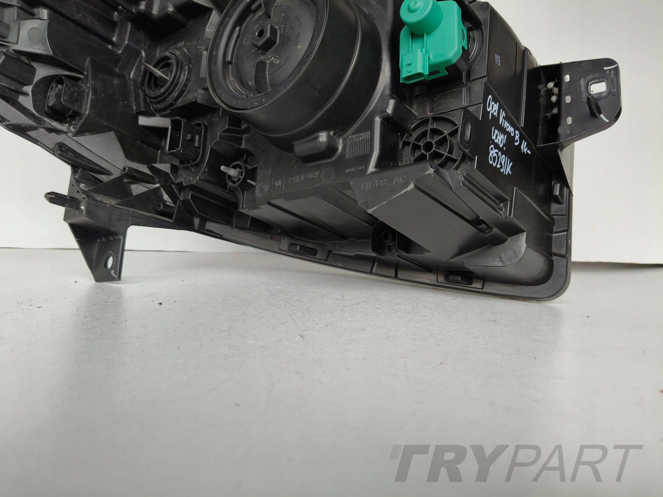 LEFT HEADLIGHT LAMP OPEL VIVARO B 14-