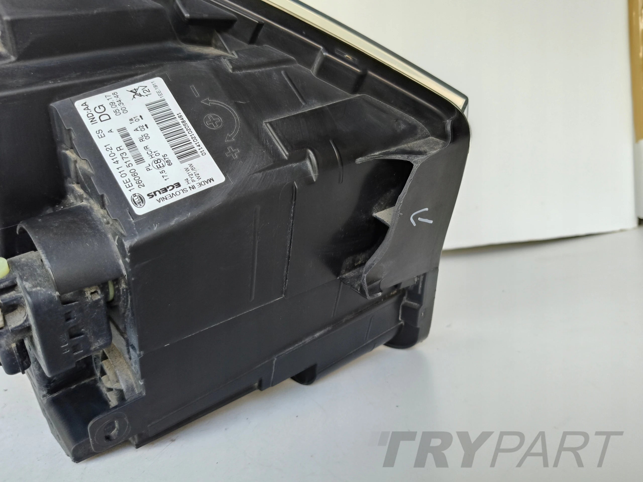 LEFT HEADLIGHT LAMP RENAULT TRAFIC III 14-