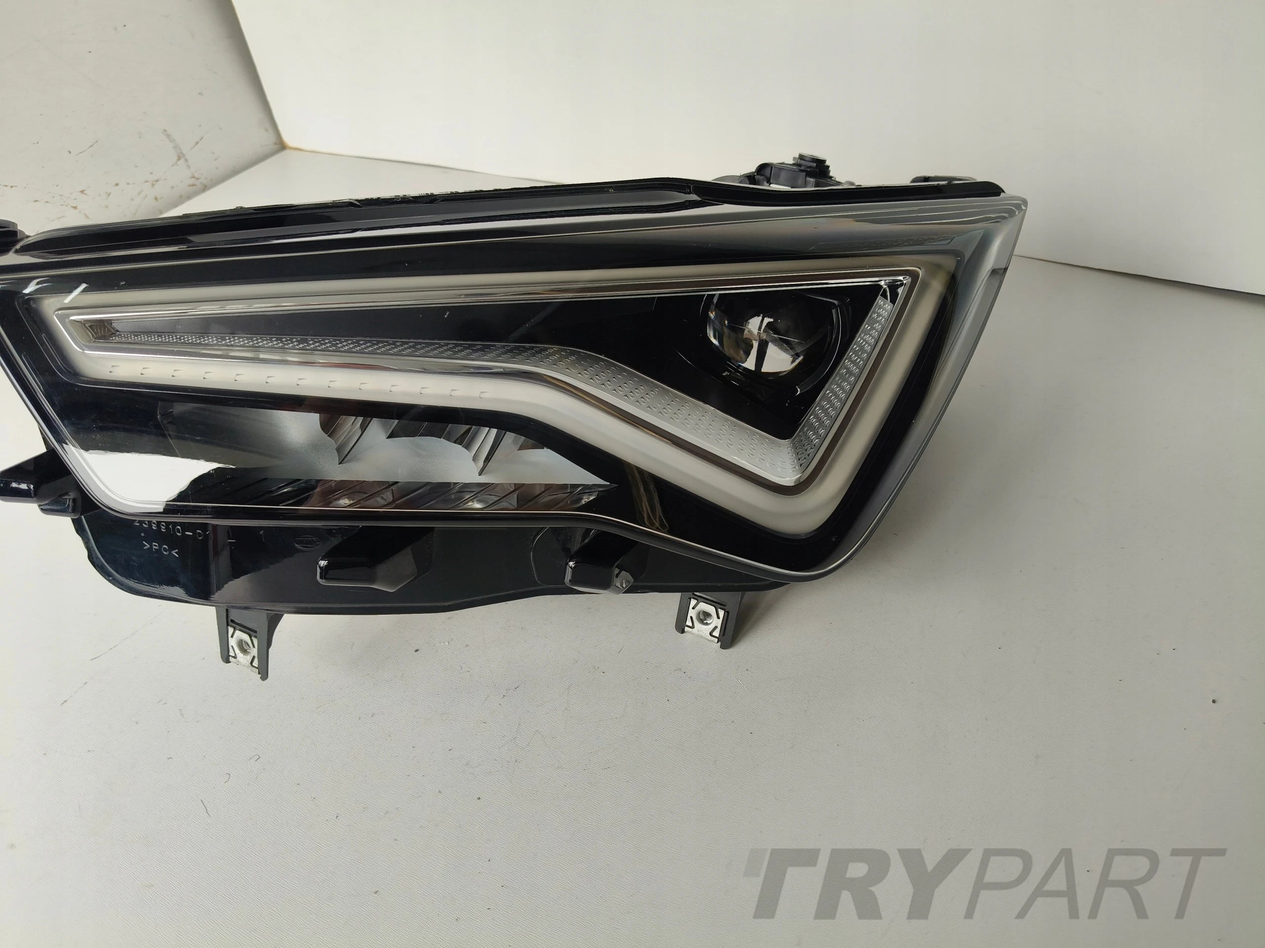 LEFT HEADLIGHT LAMP SEAT ATECA 575 20- LIFT FULL LED