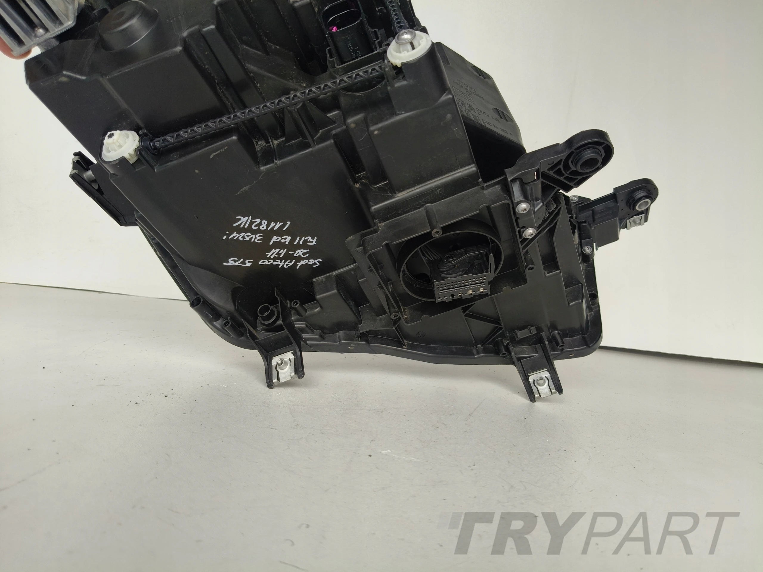 LEFT HEADLIGHT LAMP SEAT ATECA 575 20- LIFT FULL LED
