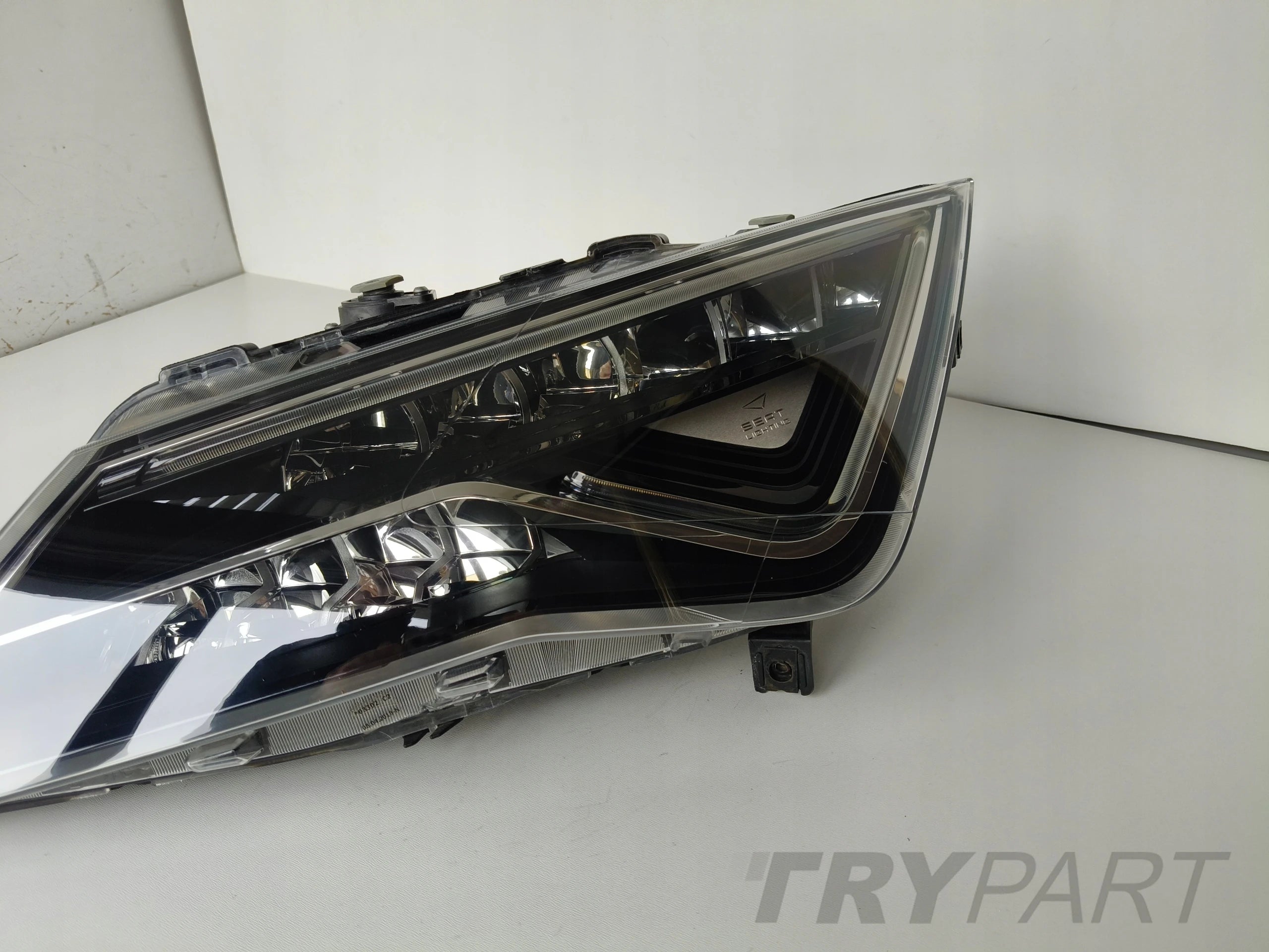 LEFT HEADLIGHT LAMP SEAT LEON III 3 5F 5F0 17- LIFT FULL LED
