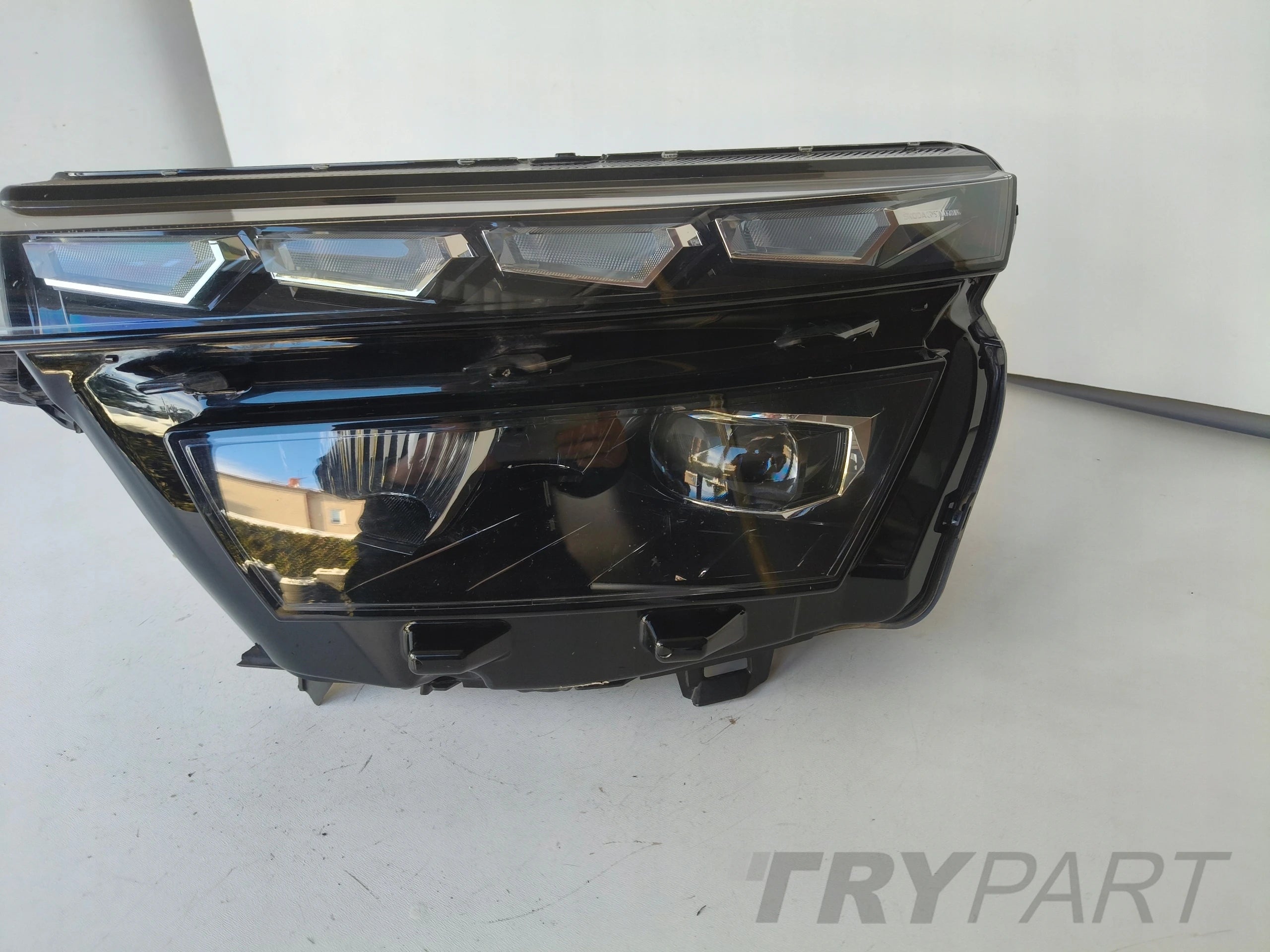 LEFT HEADLIGHT LAMP SKODA KAMIQ 658 18- FULL LED