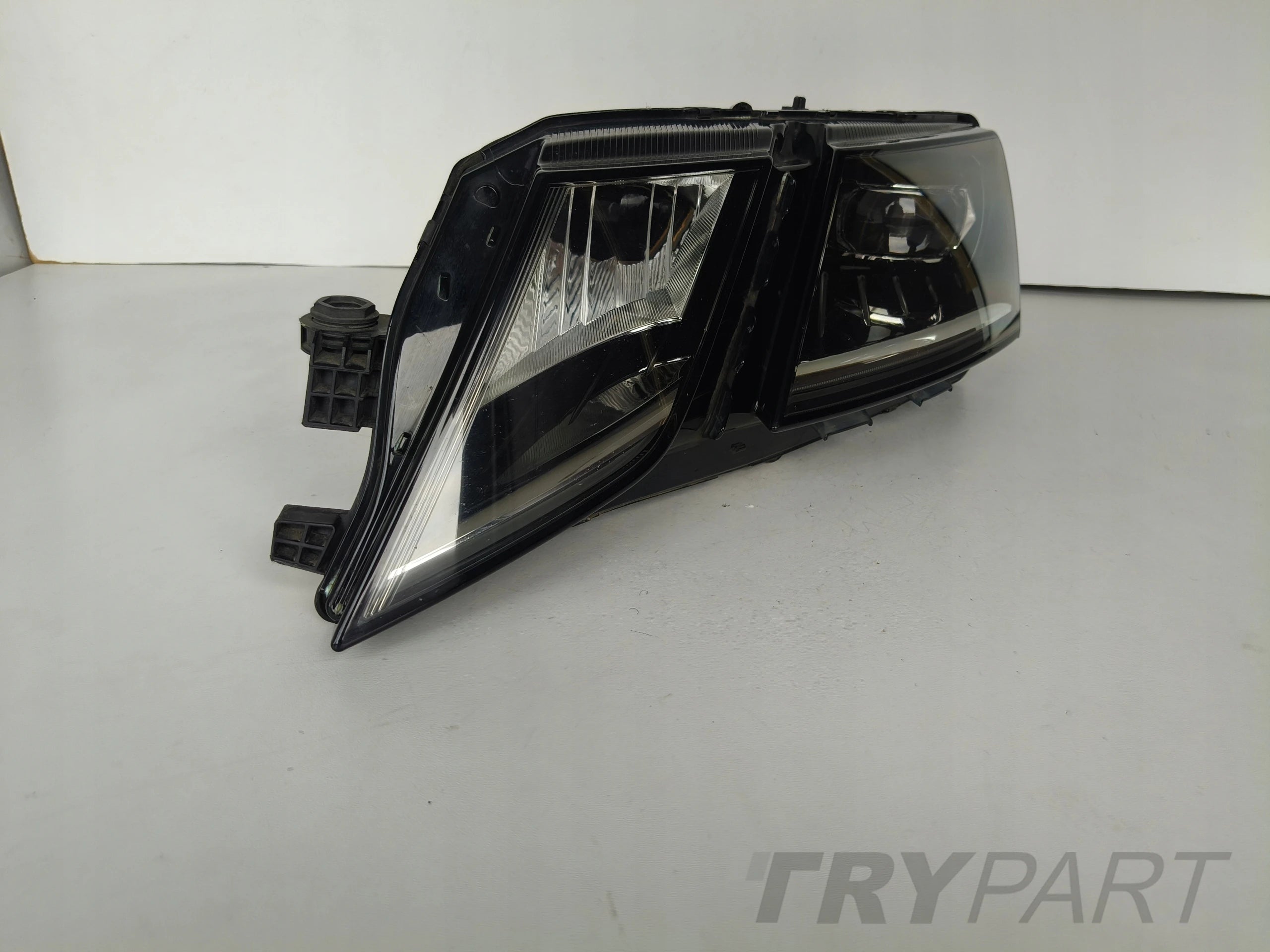 LEFT HEADLIGHT LAMP SKODA OCTAVIA III 3 5E 5E0 16- LIFT FULL LED