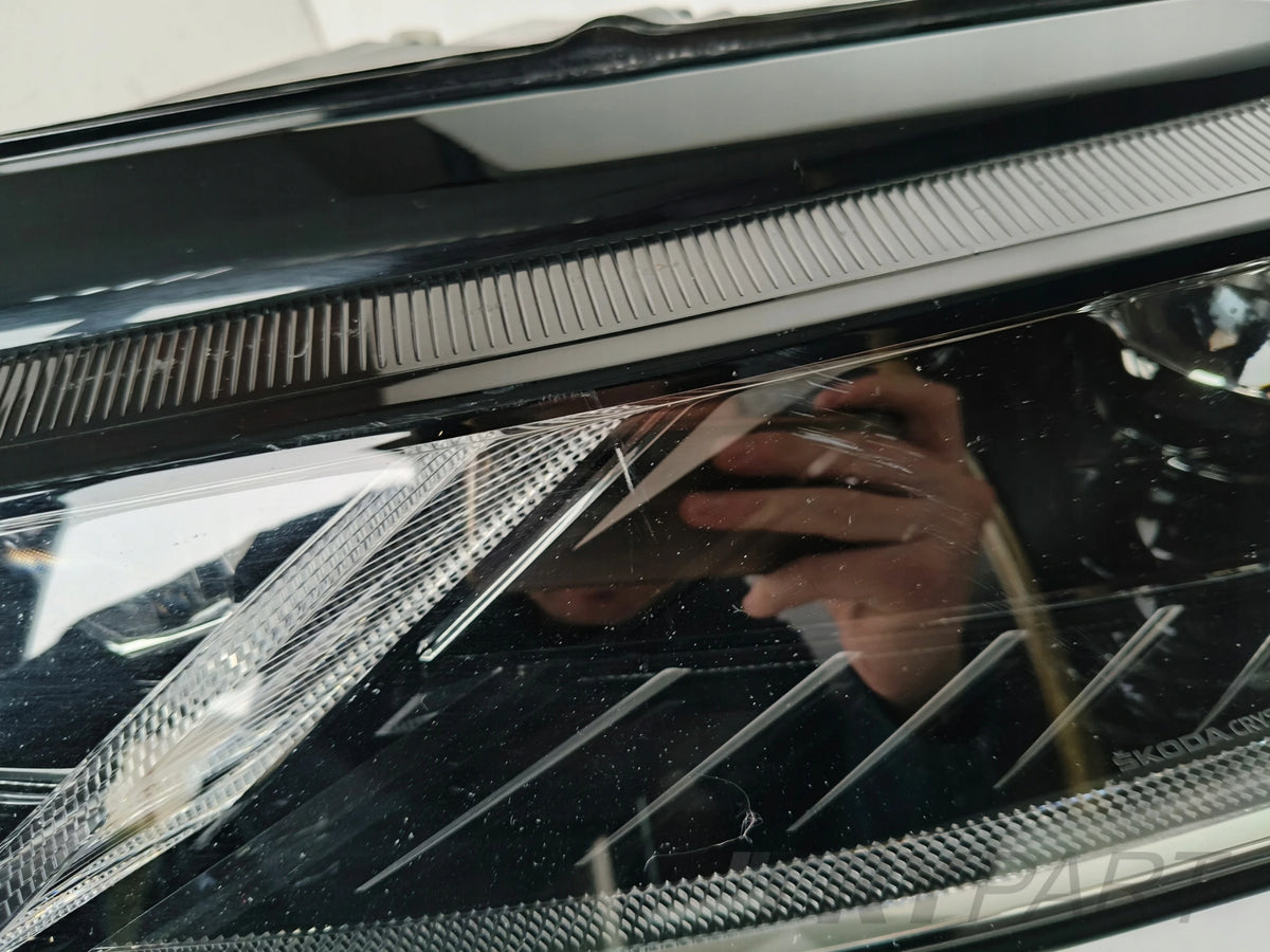 LEFT HEADLIGHT LAMP SKODA OCTAVIA IV 4 5E3 20- FULL LED