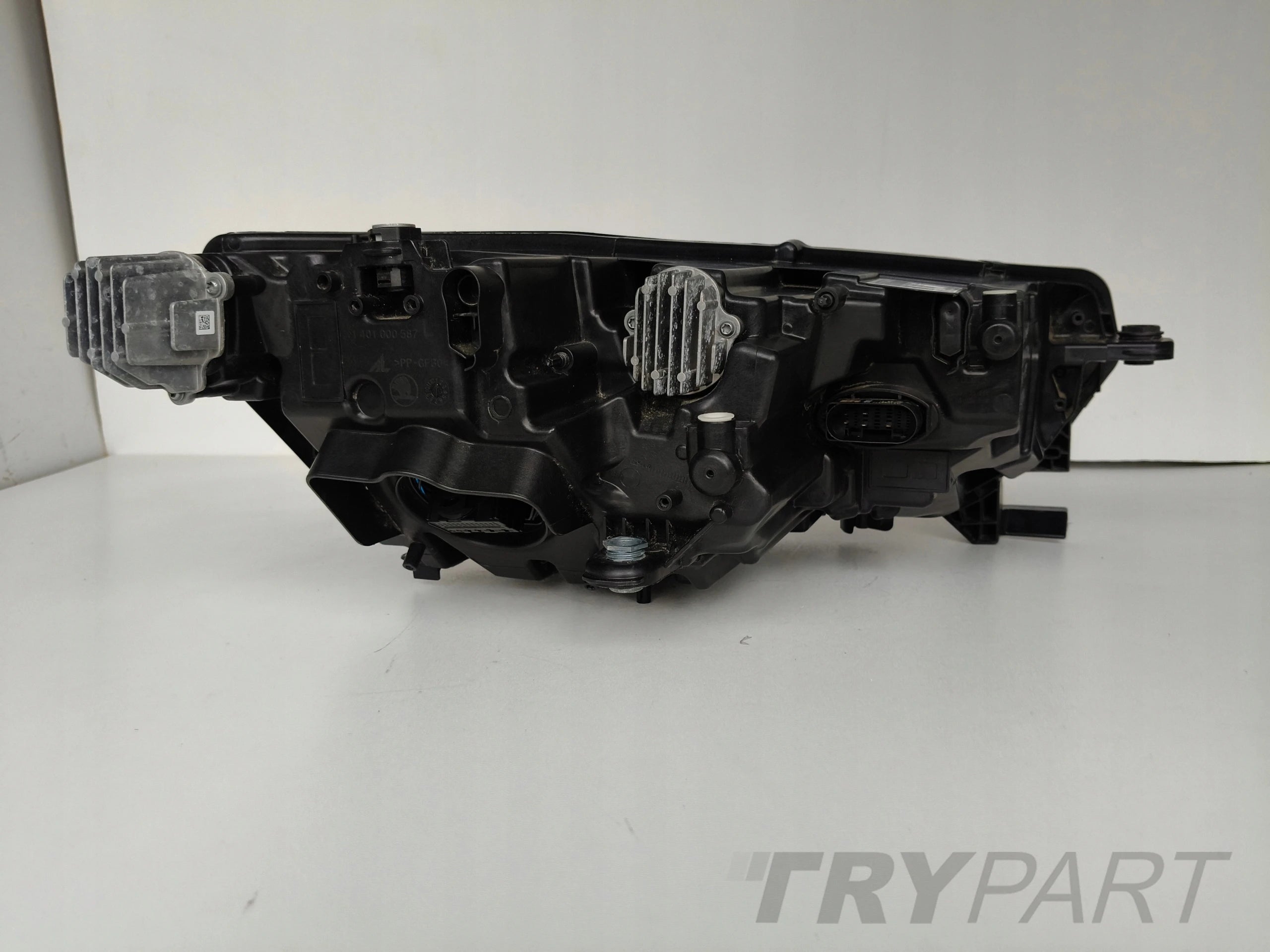 LEFT HEADLIGHT LAMP SKODA OCTAVIA IV 4 5E3 20- FULL LED