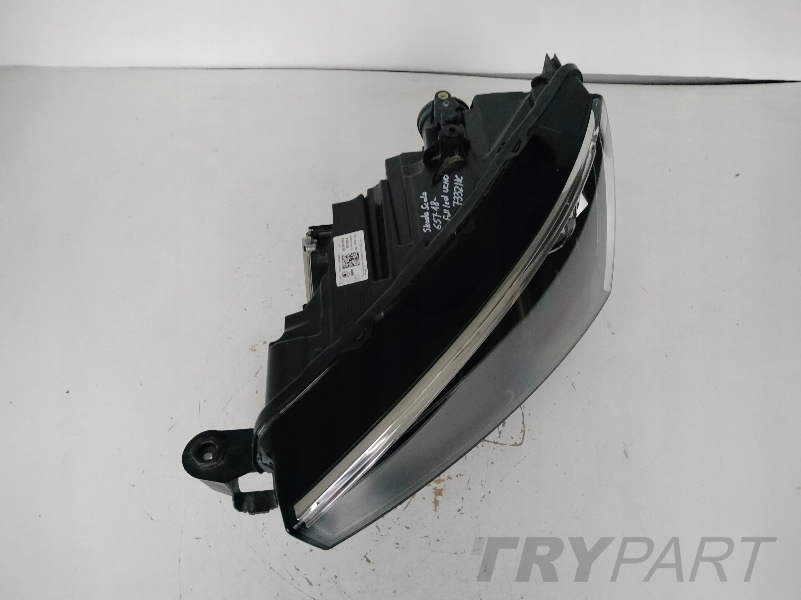 LEFT HEADLIGHT LAMP SKODA SCALA 18- FULL LED