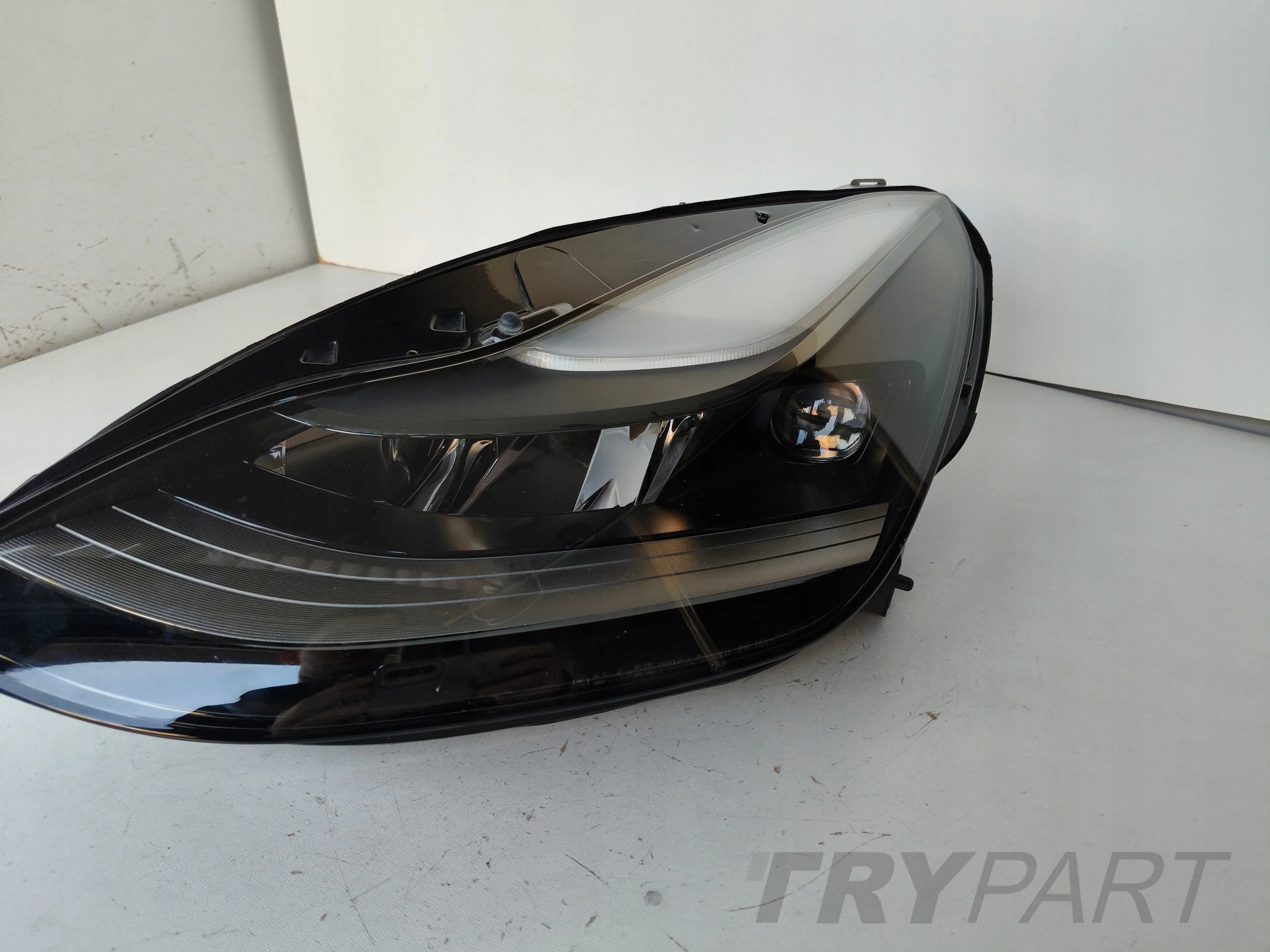 LEFT HEADLIGHT LAMP TESLA MODEL 3 Y 20- LIFT FULL LED