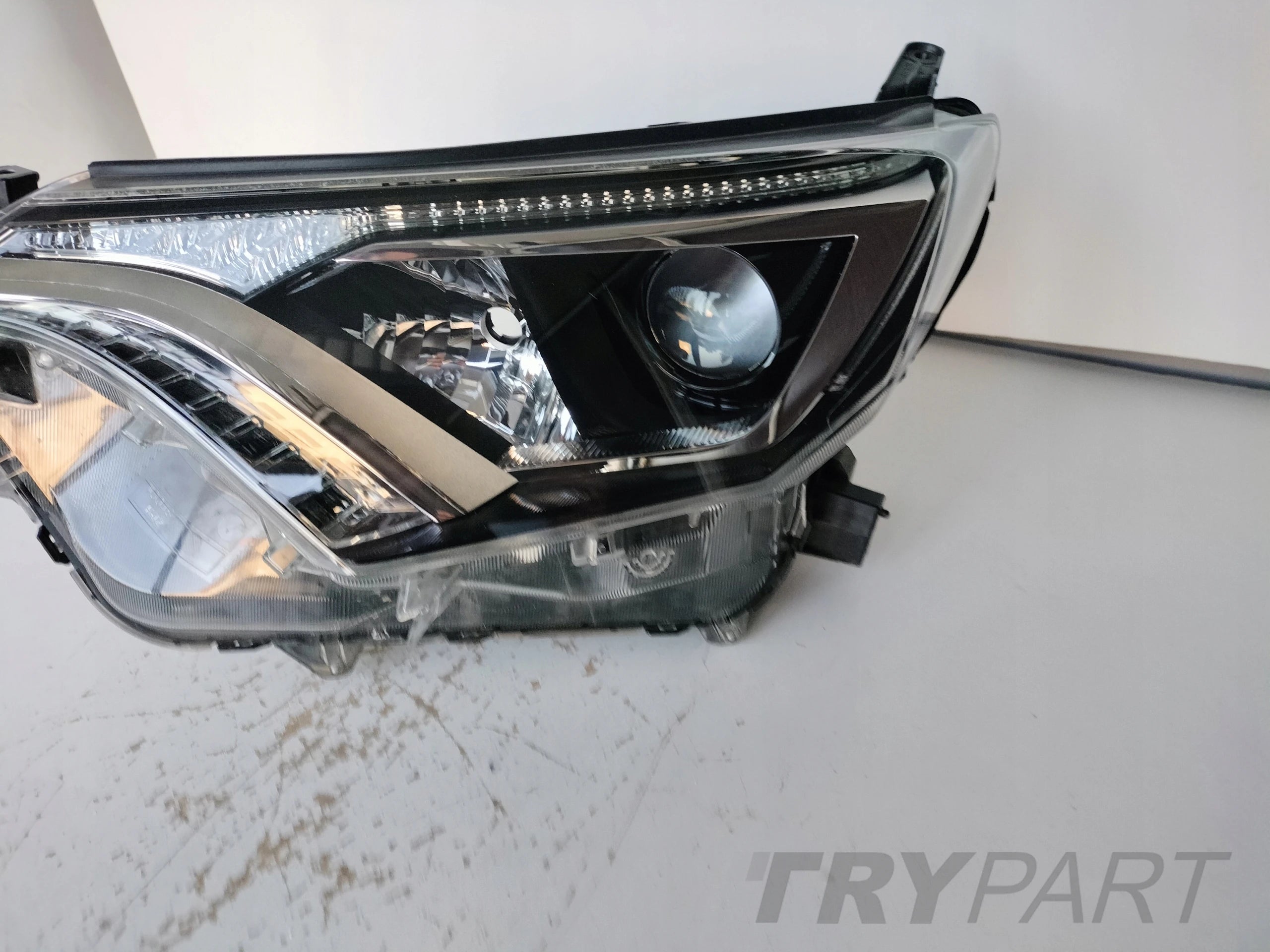 LEFT HEADLIGHT LAMP TOYOTA RAV 4 16- LIFT LED