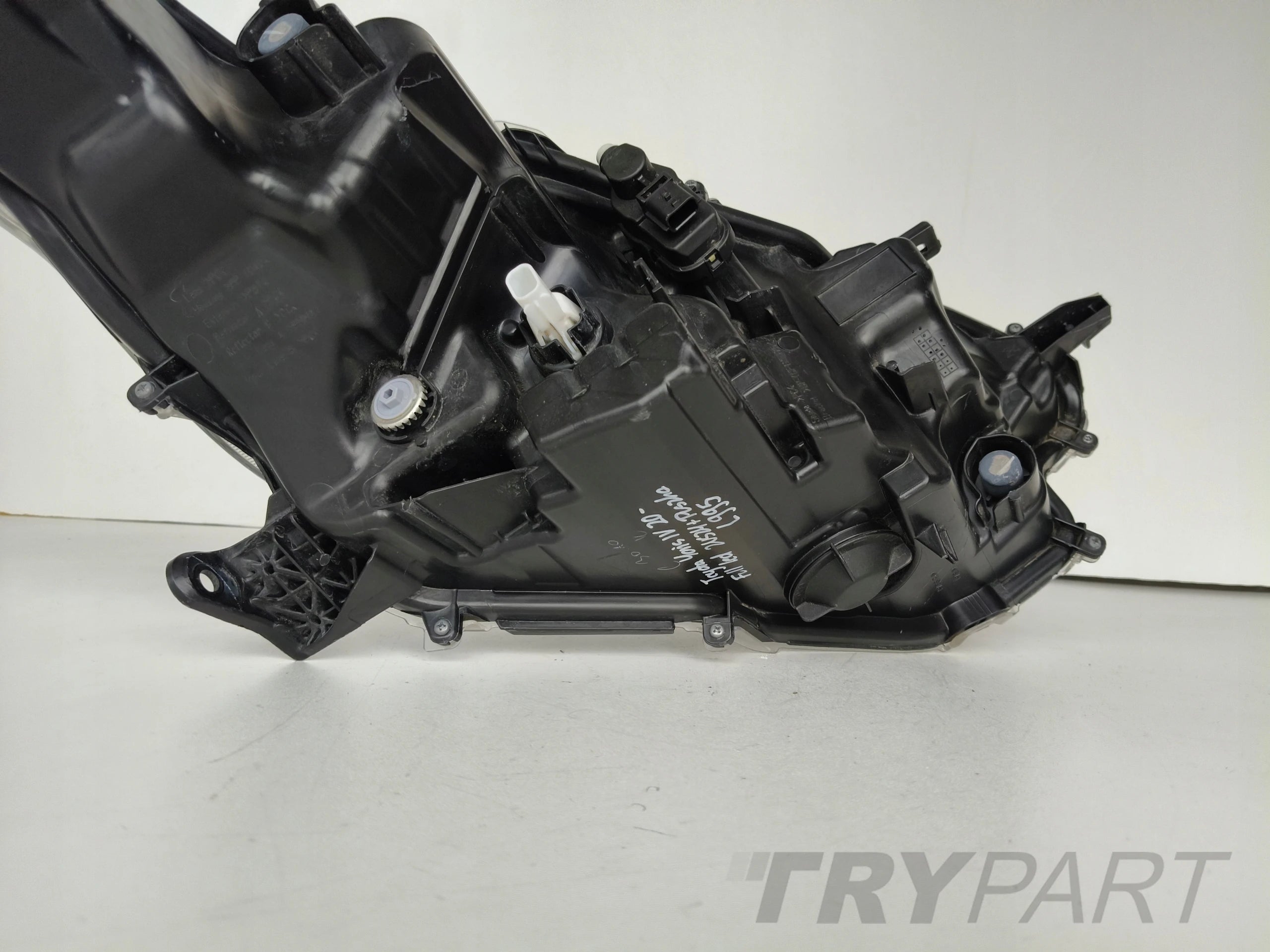 LEFT HEADLIGHT LAMP TOYOTA YARIS IV 20- FULL LED