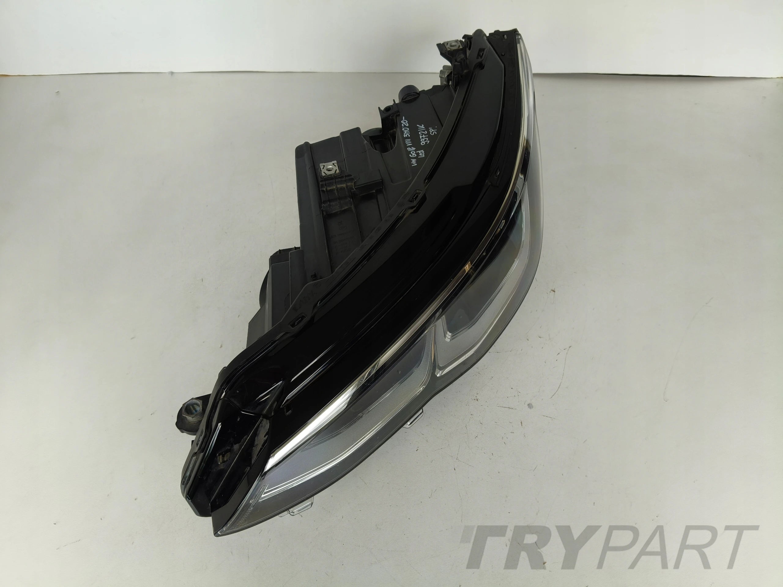 LEFT HEADLIGHT LAMP VW GOLF 8 VIII 5H 5H0 20- LED